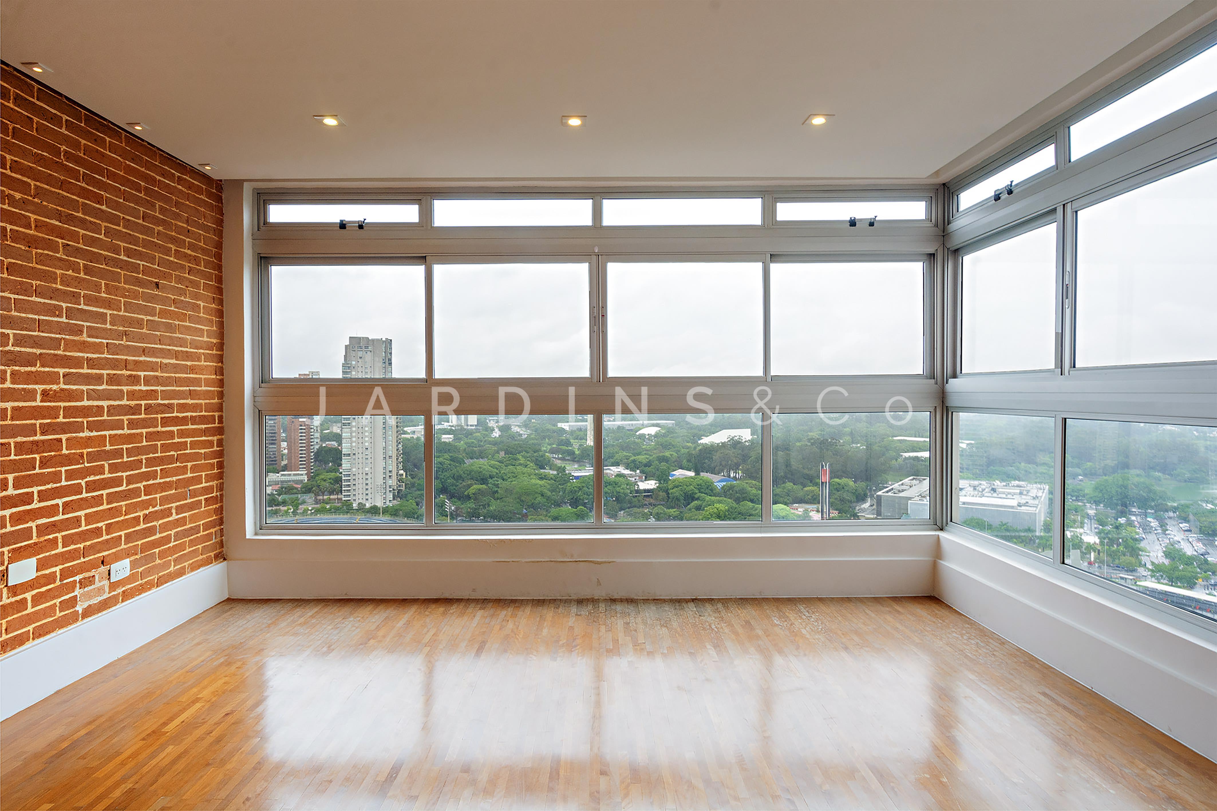 Apartamento no Paraíso