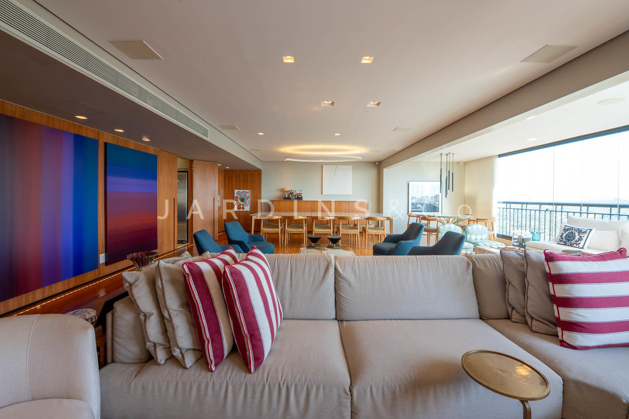 Apartamento no Alto de Pinheiros