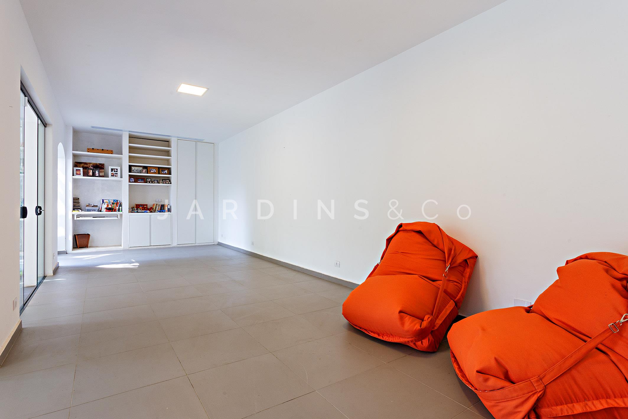 Casa no Jardim Guedala