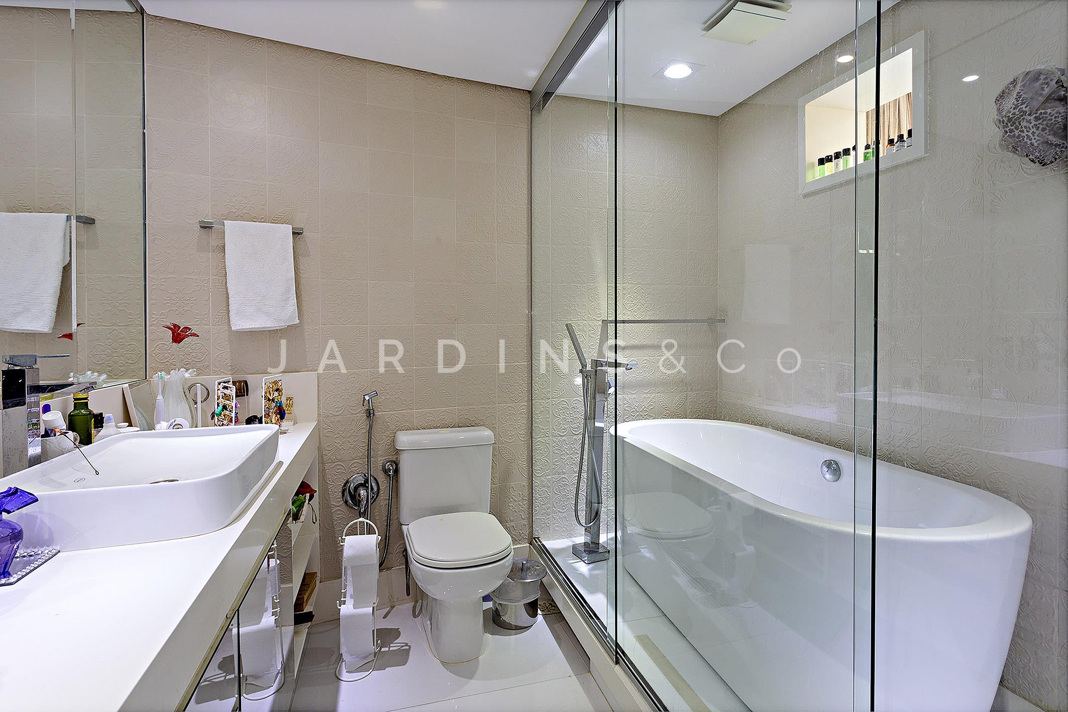 Apartamento no Paraíso