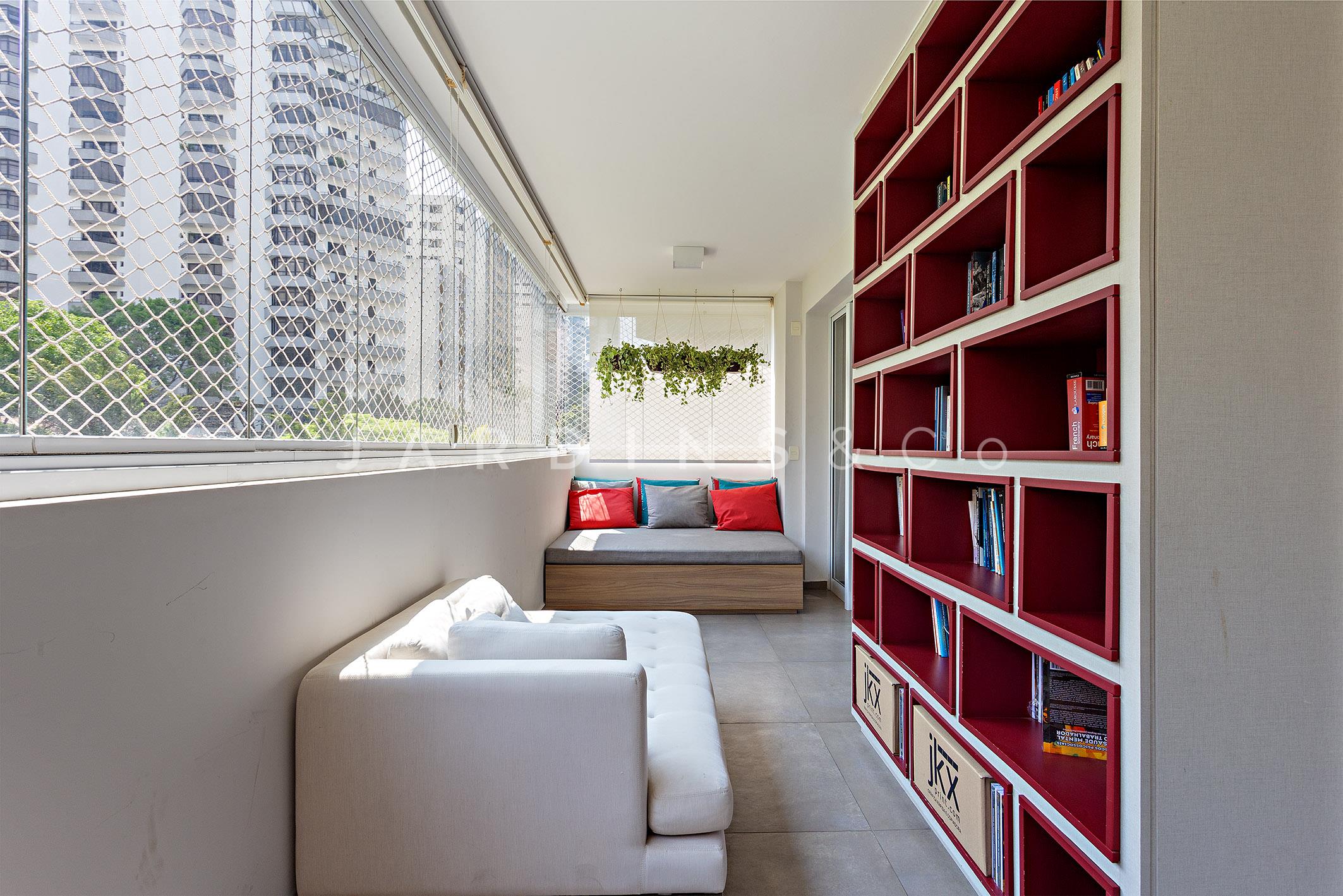 Apartamento no Paraíso
