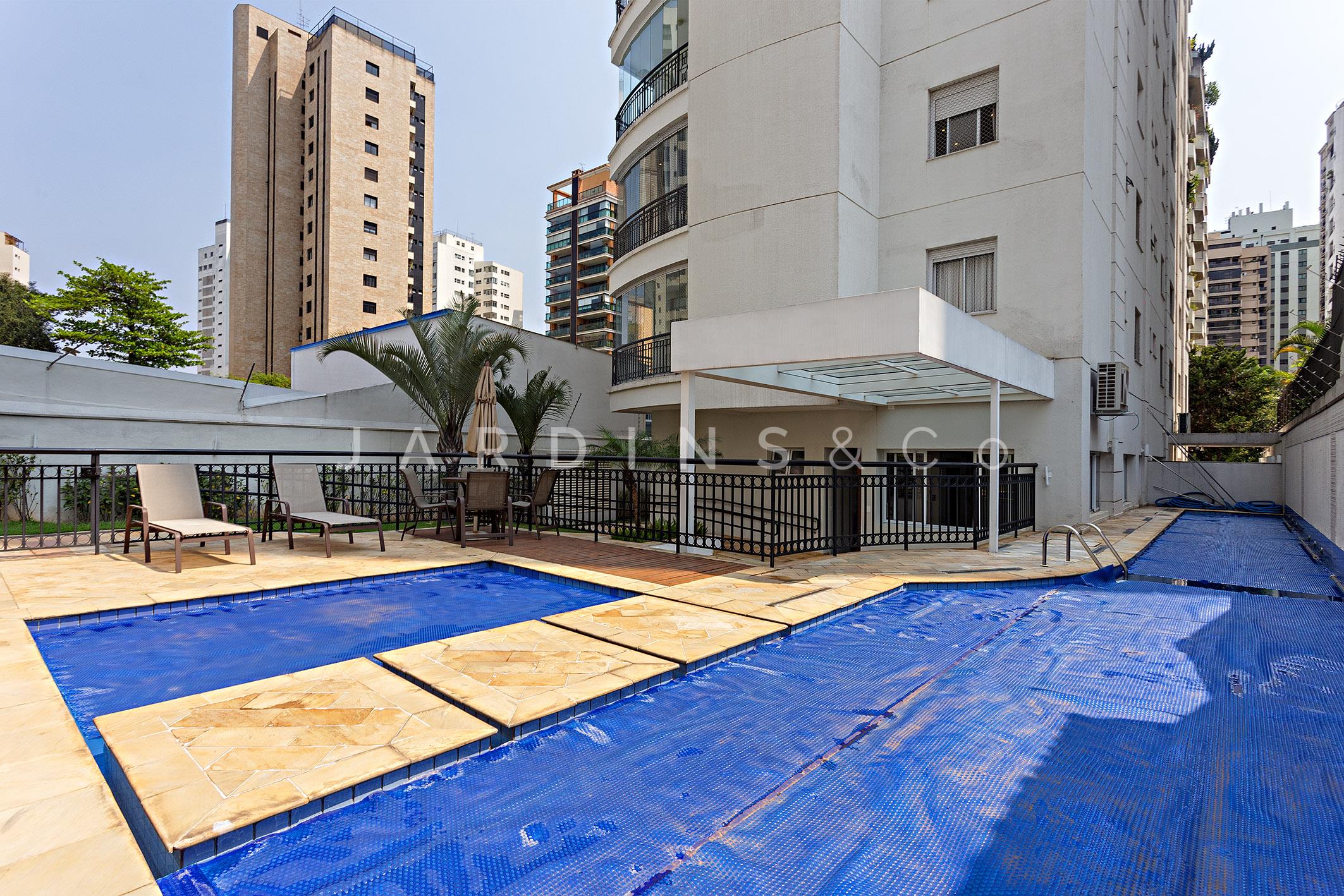 Apartamento no Paraíso
