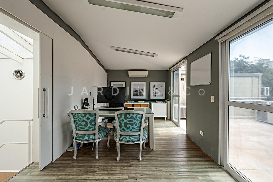 Casa em Condomínio no Alto de Pinheiros