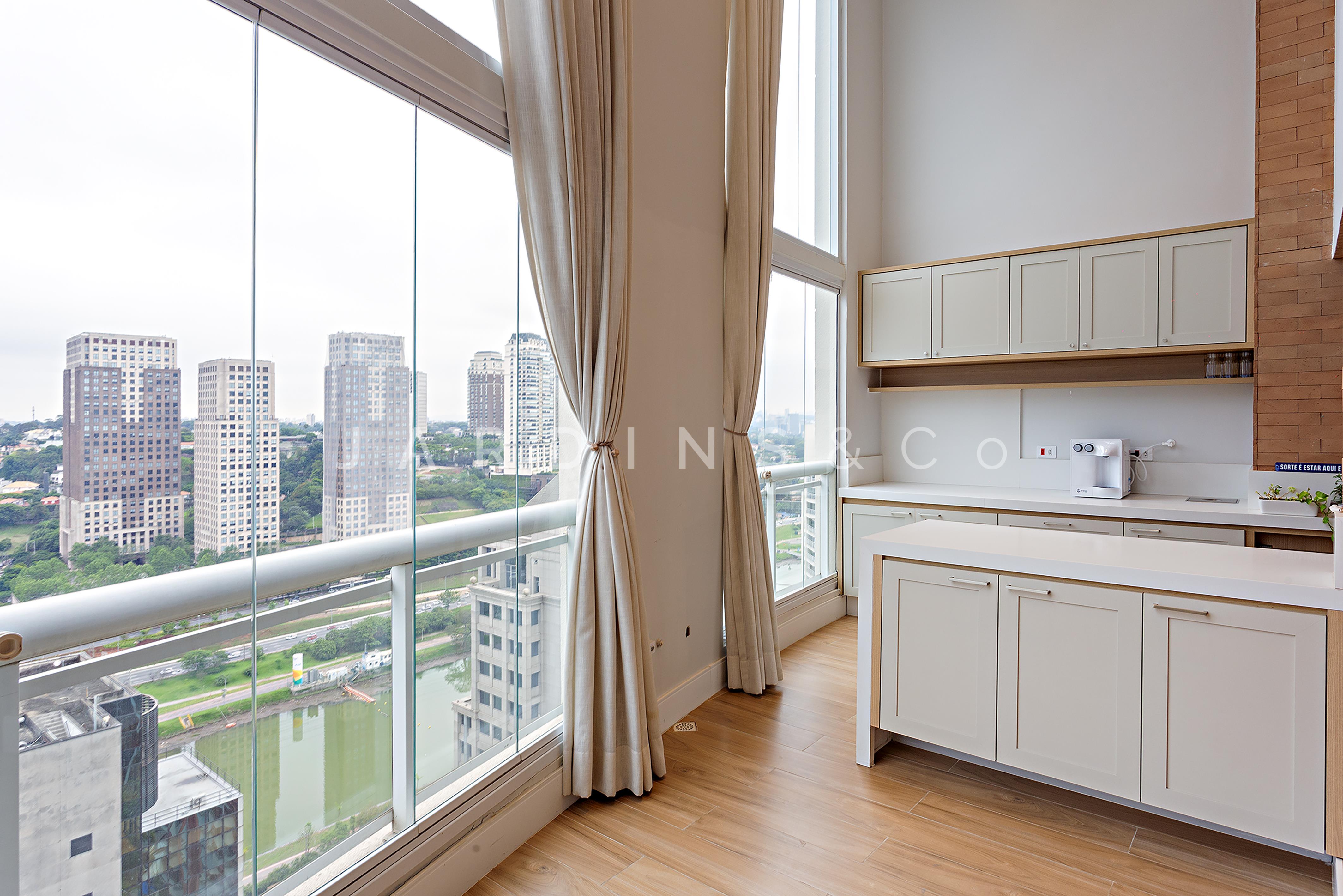 Apartamento no Cidade Monções