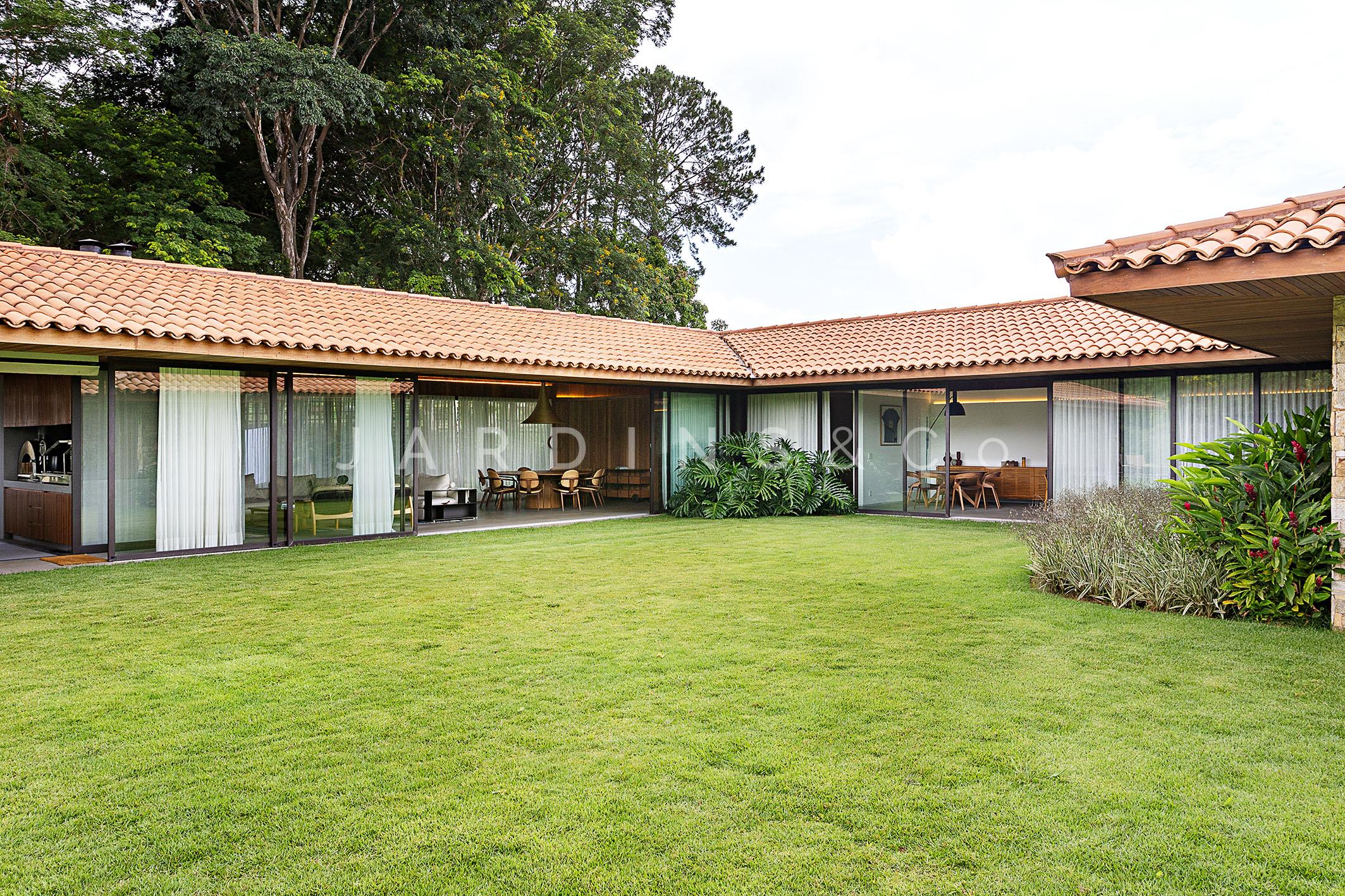 Casa em Condomínio no Chácara Jaraguá