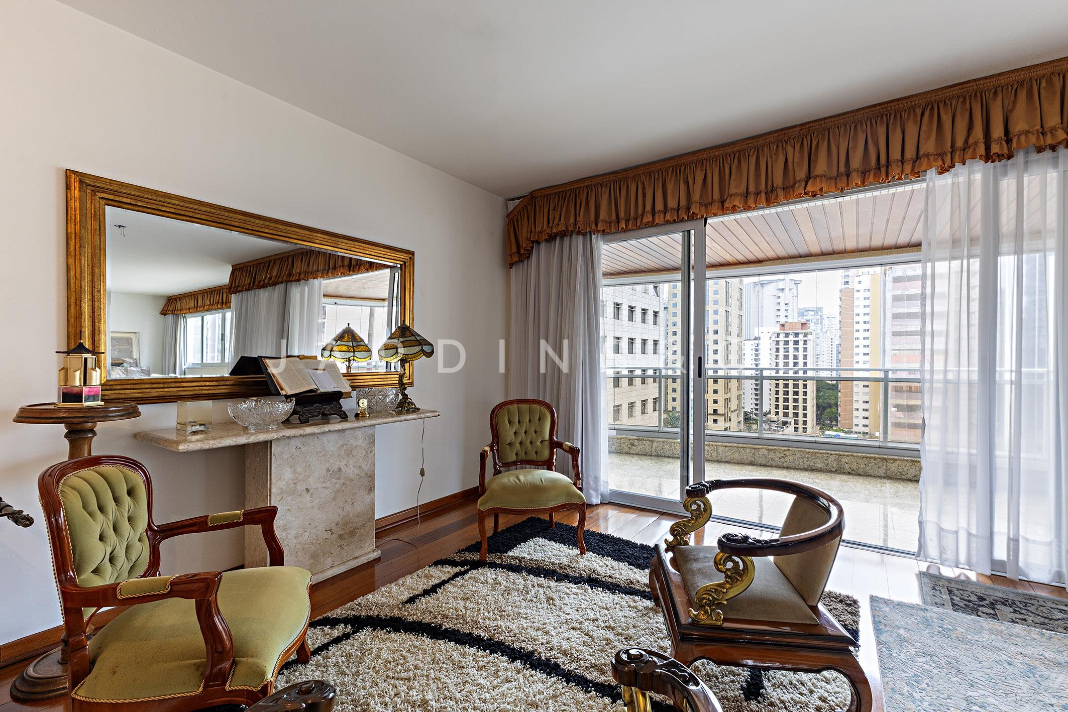 Apartamento no Itaim Bibi