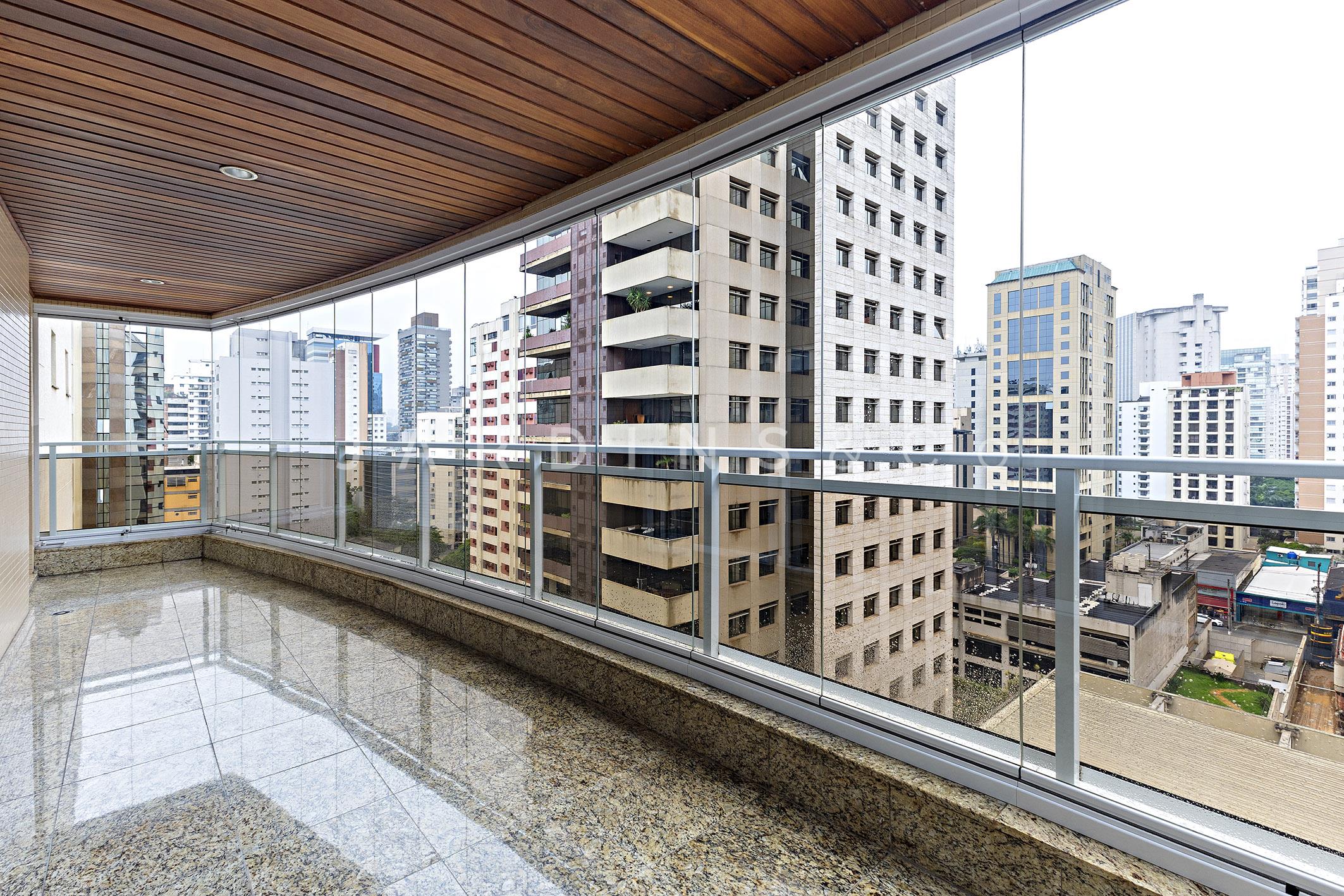 Apartamento no Itaim Bibi