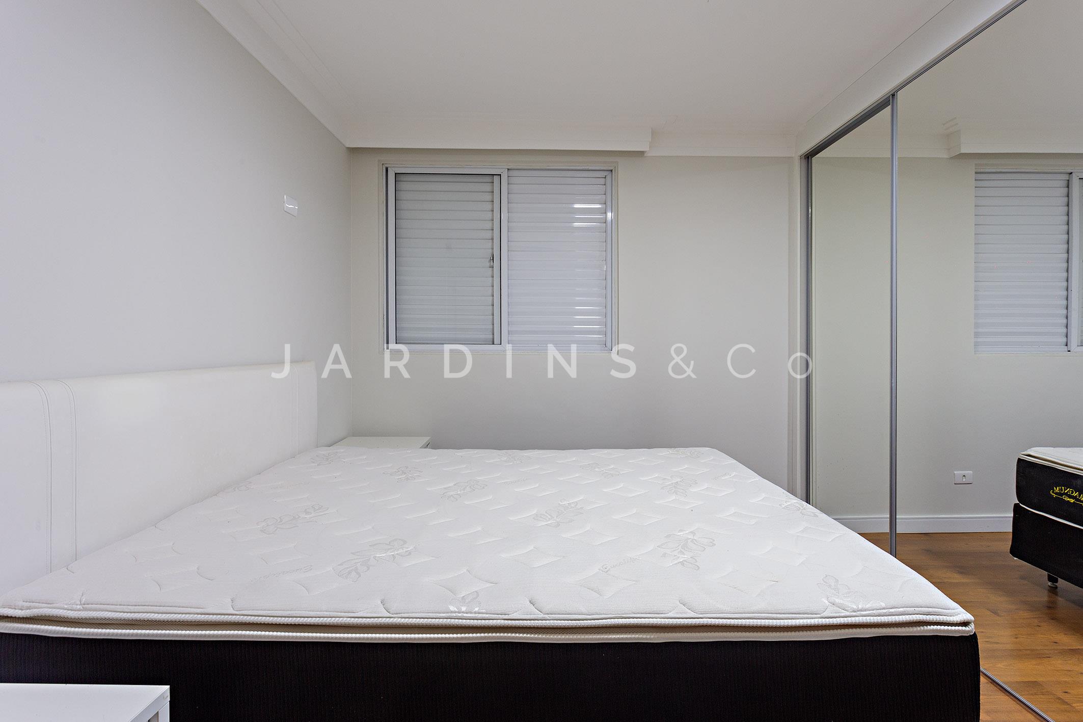 Apartamento no Paraíso
