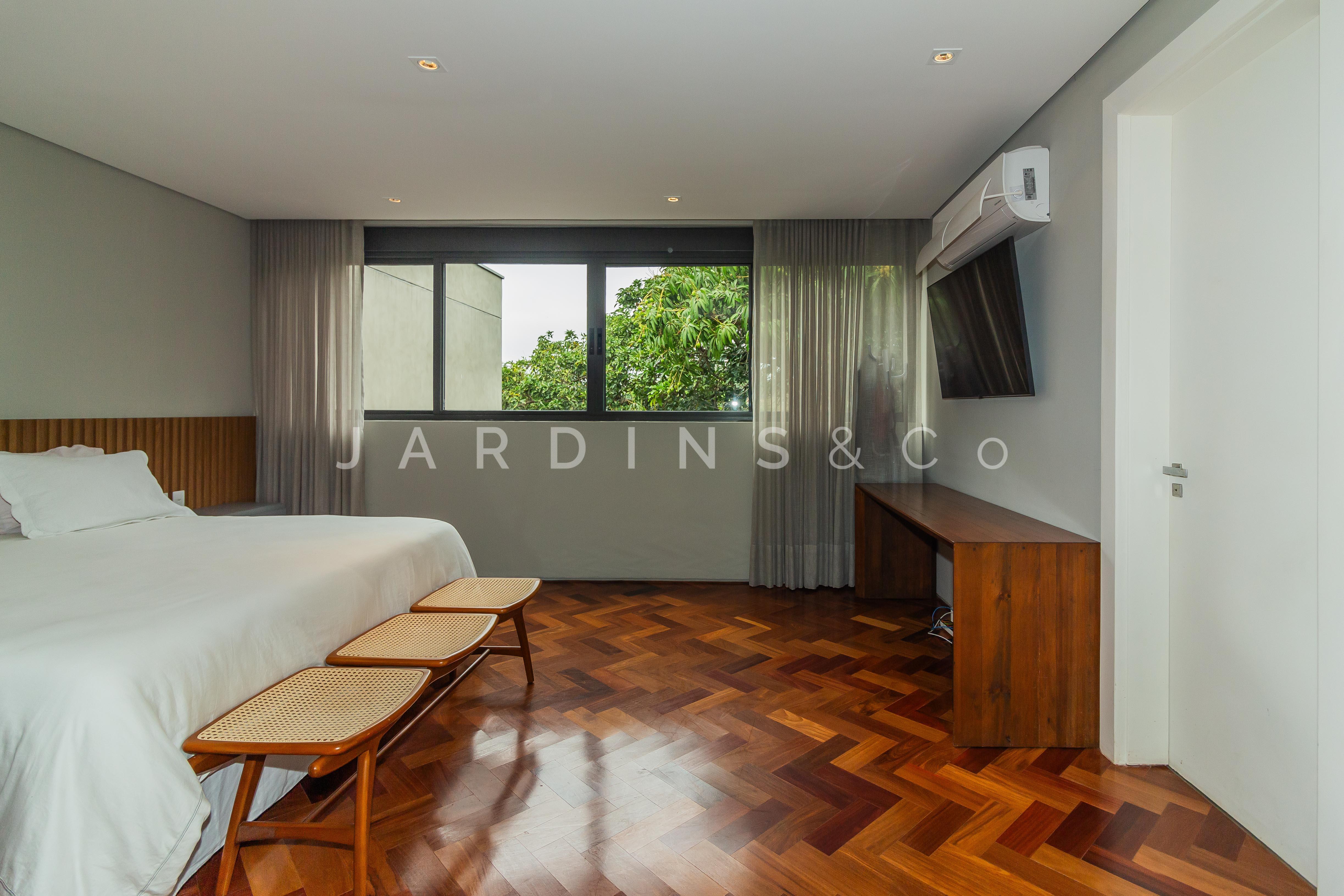Casa em Condomínio no Jardim Guedala