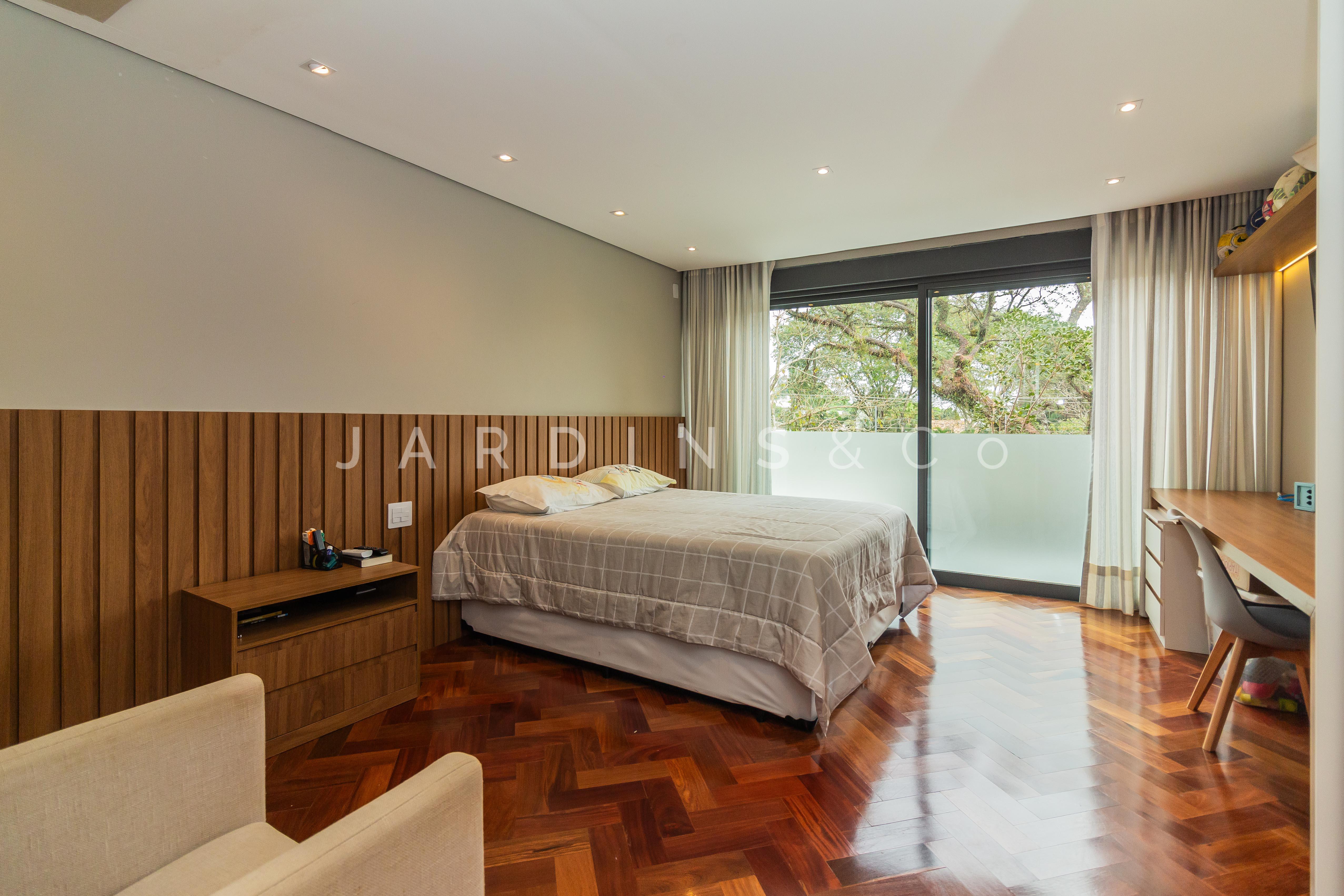 Casa em Condomínio no Jardim Guedala