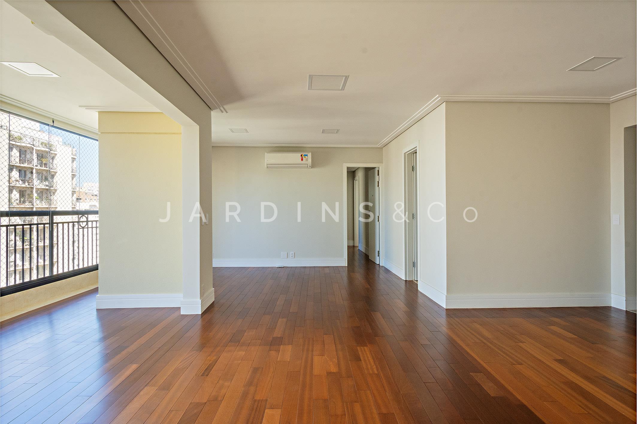 Apartamento no Moema