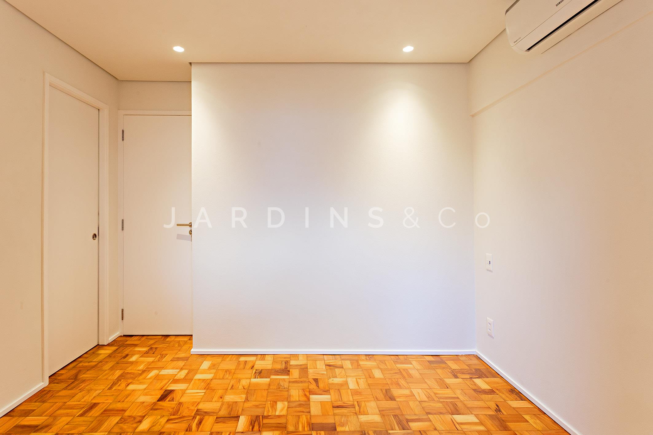 Apartamento no Jardim Europa