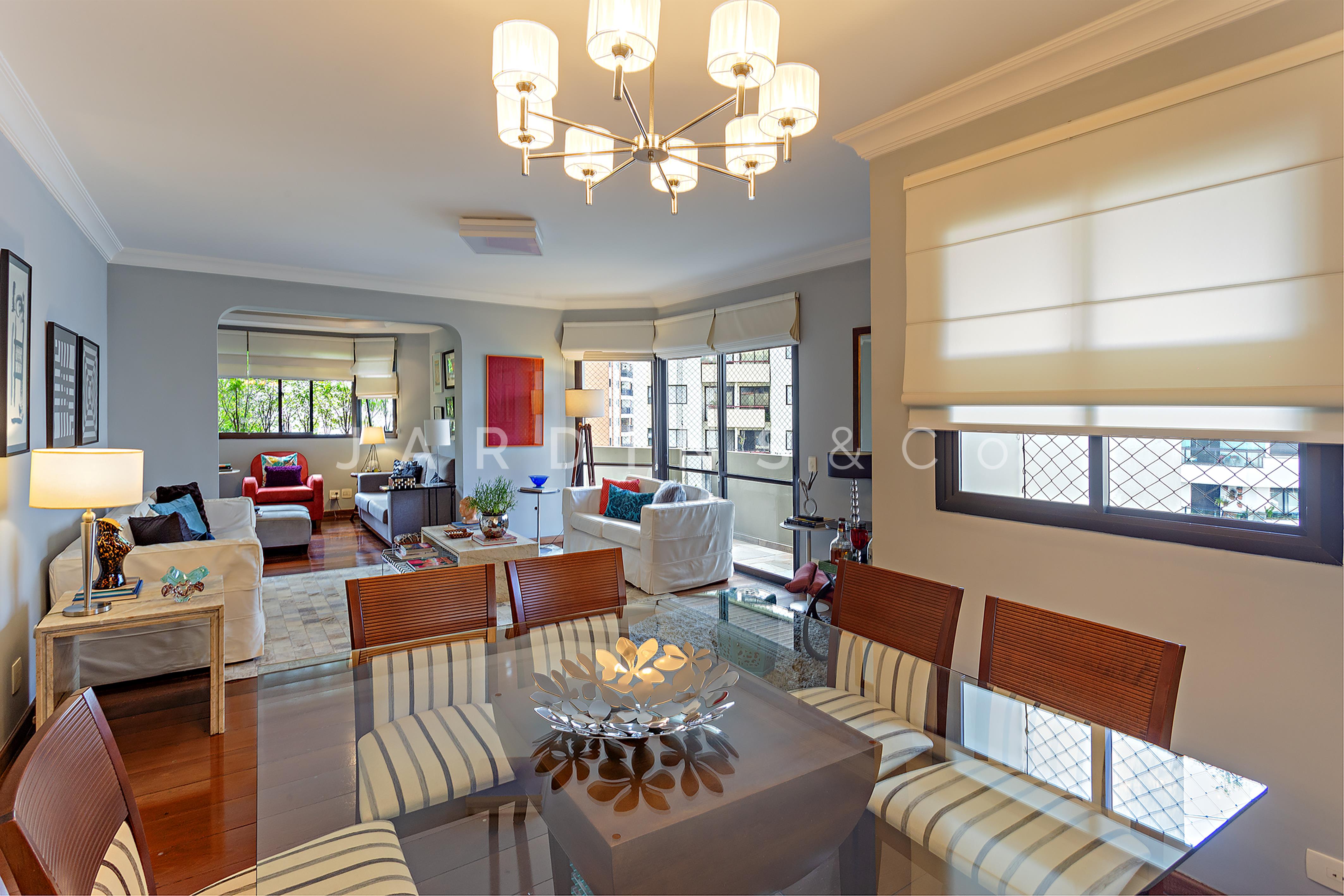 Apartamento no Moema