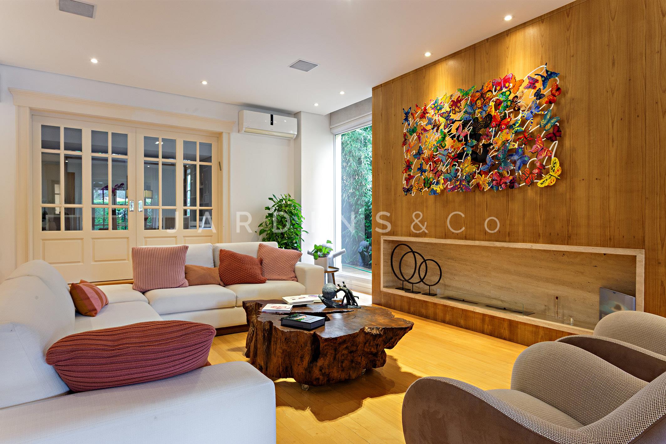 Casa em Condomínio no Jardim Luzitânia