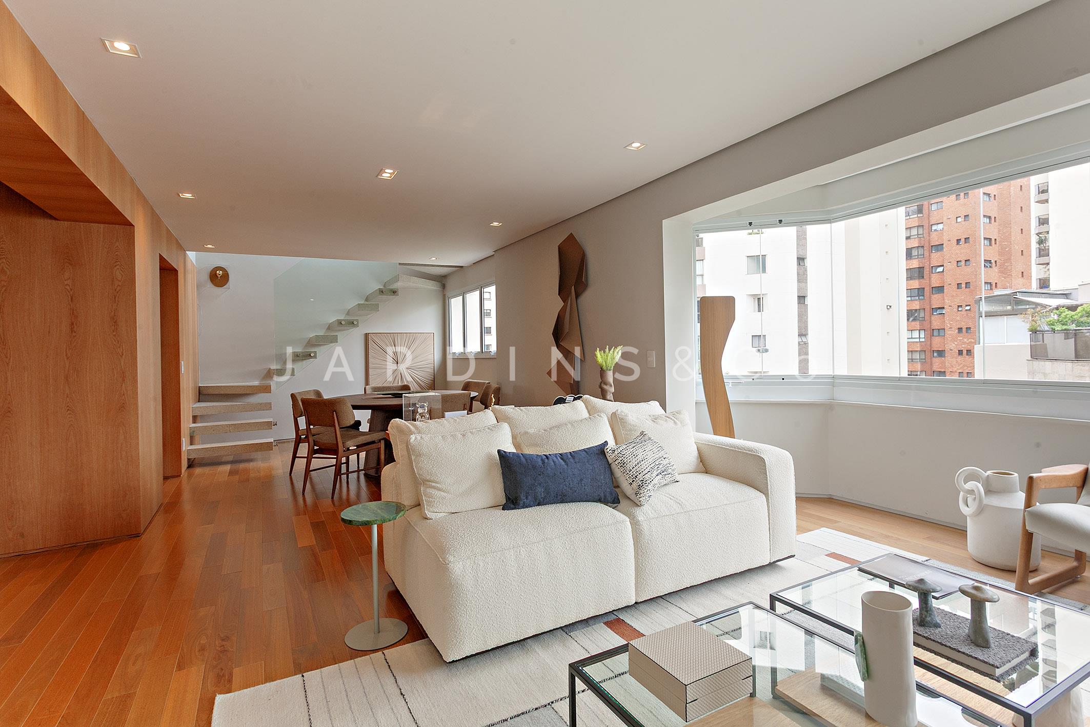 Cobertura no Jardim Europa