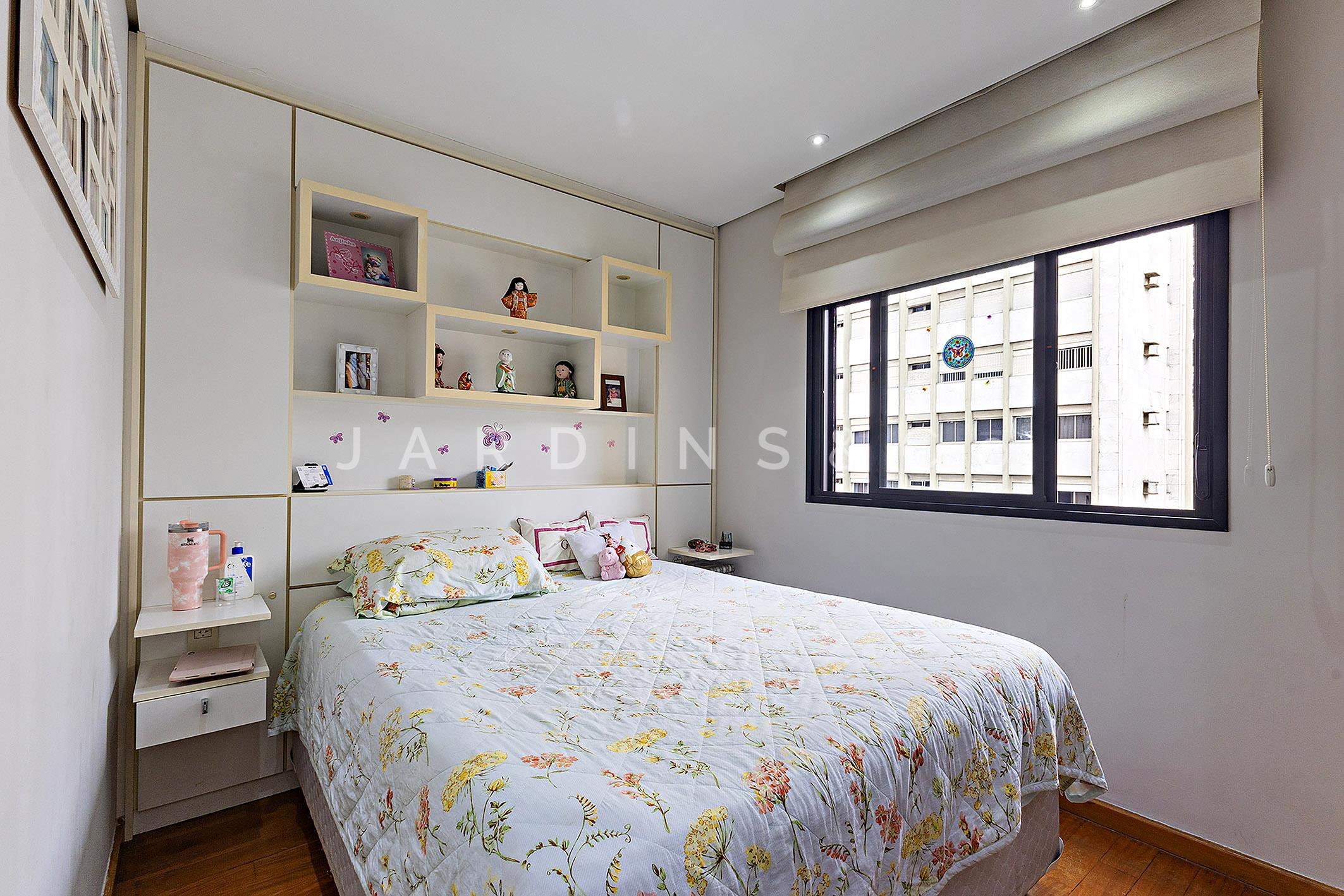 Apartamento no Paraíso