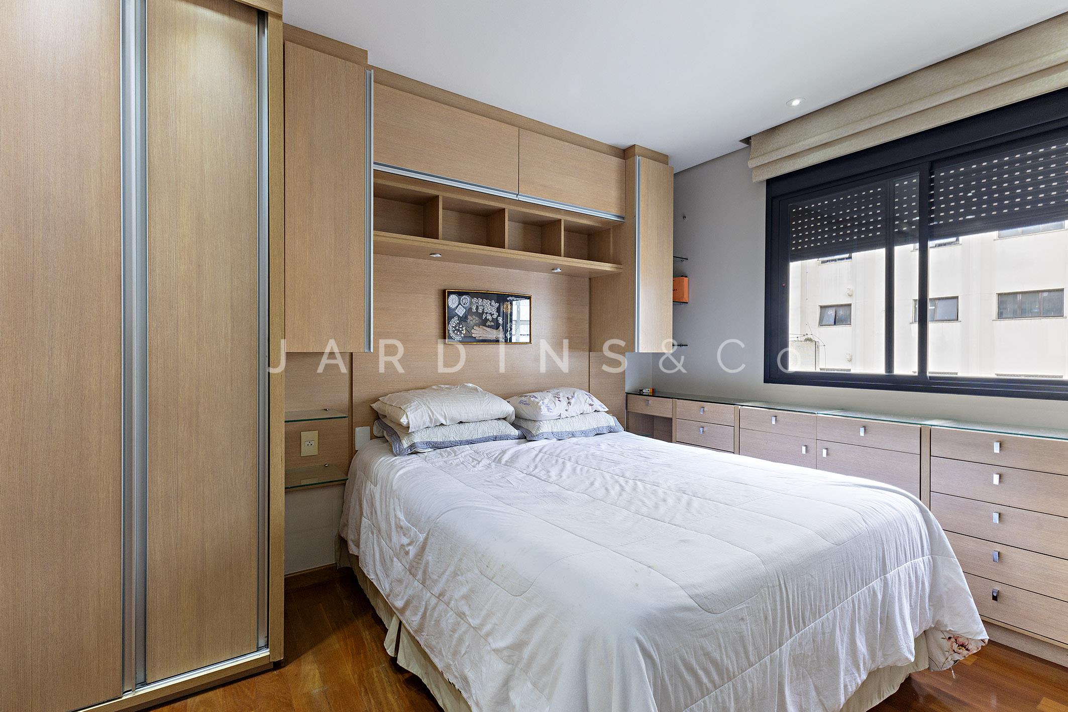 Apartamento no Paraíso