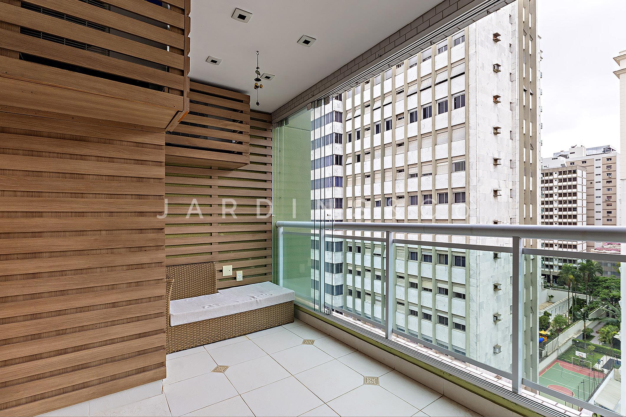 Apartamento no Paraíso