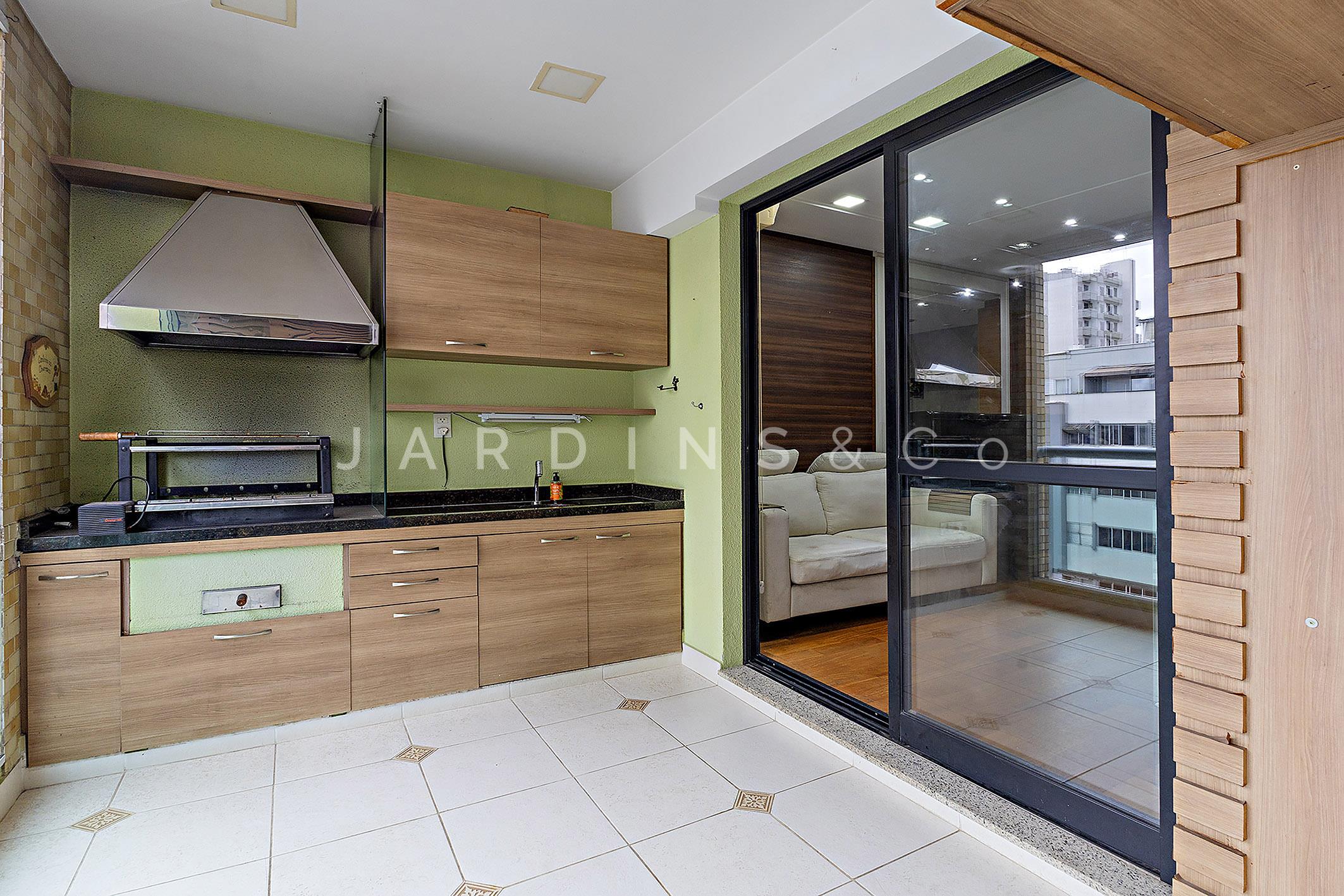 Apartamento no Paraíso
