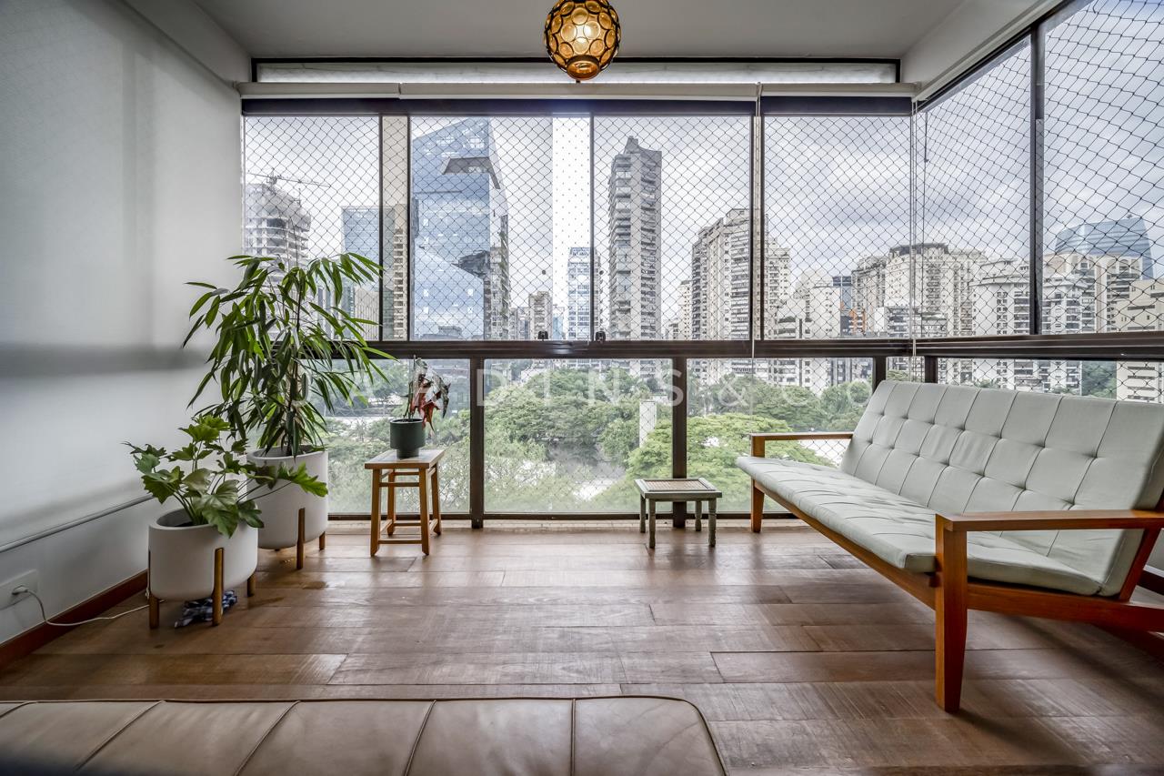 Apartamento no Itaim Bibi