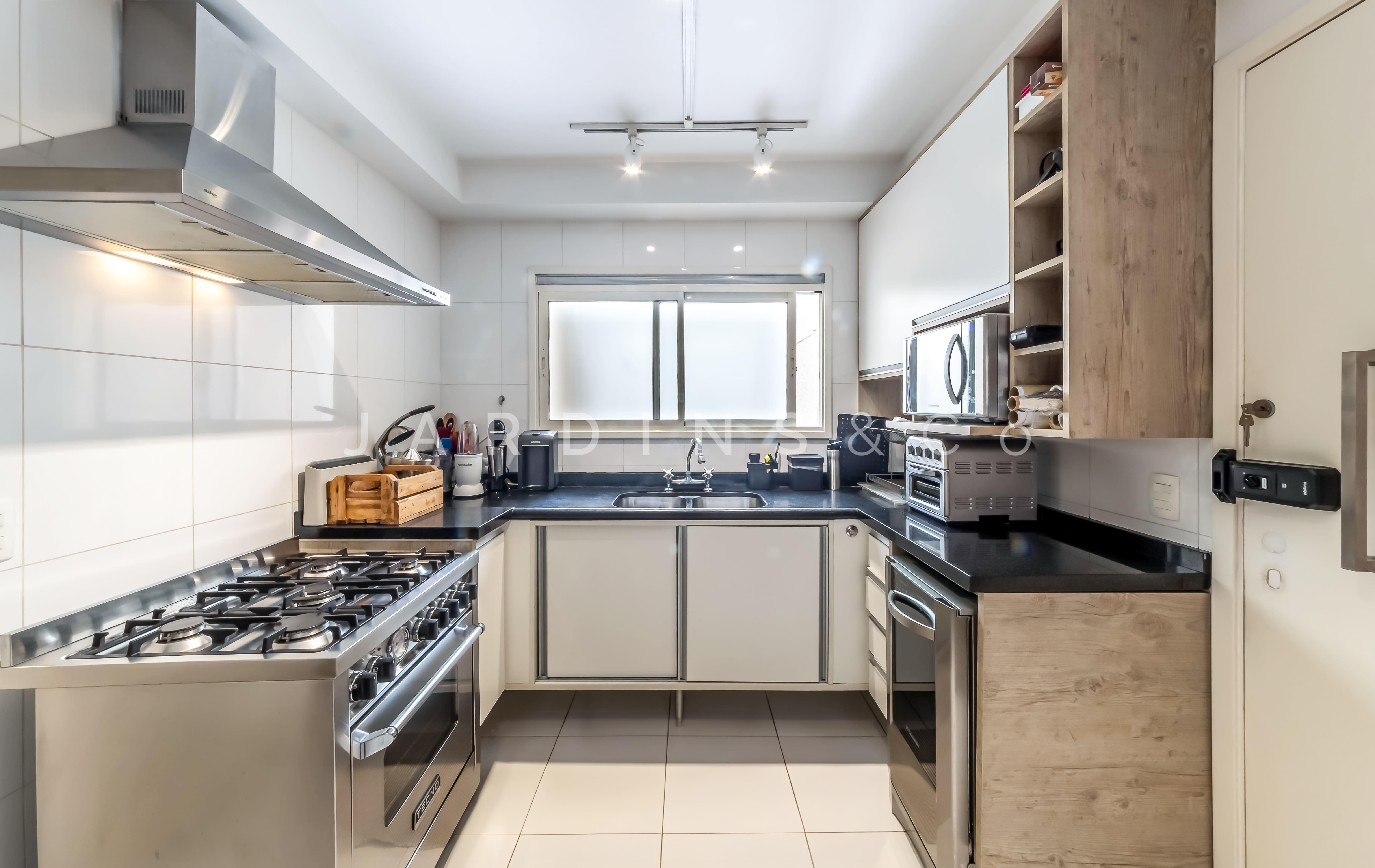 Apartamento no Alto de Pinheiros