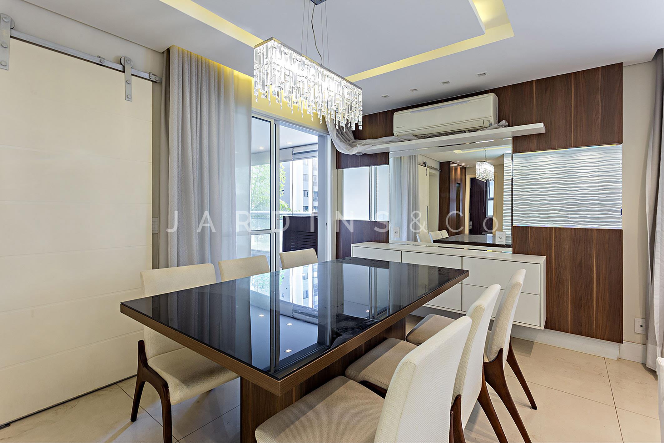 Apartamento no Paraíso