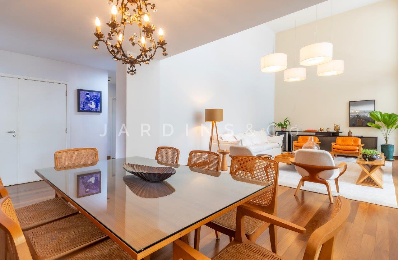 Apartamento no Campo Belo
