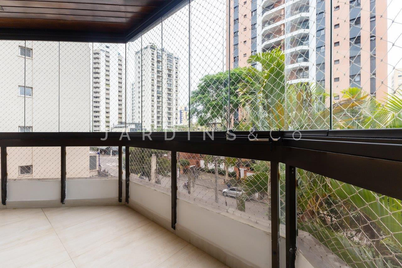 Apartamento no Indianópolis