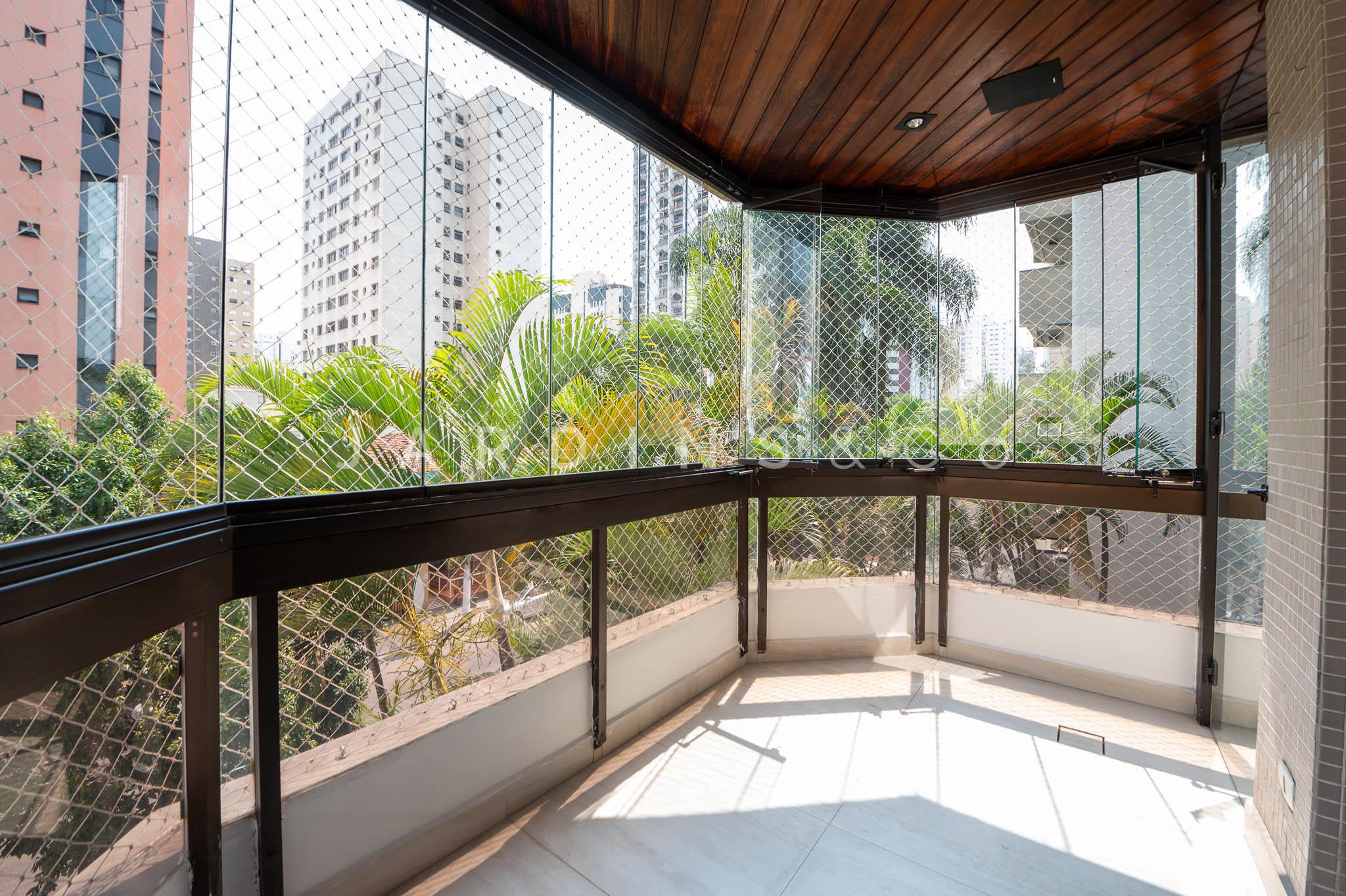 Apartamento no Indianópolis