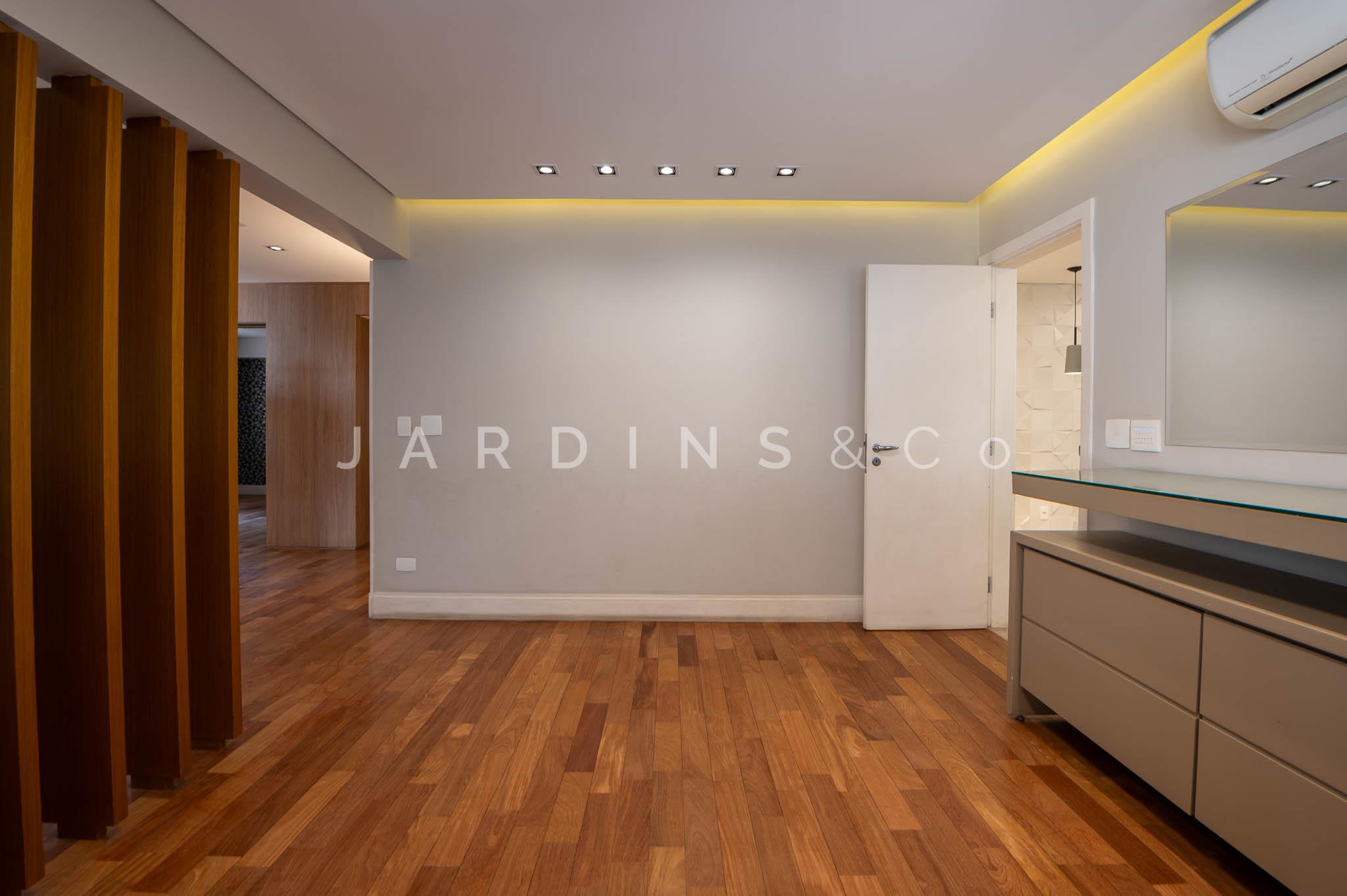 Apartamento no Indianópolis