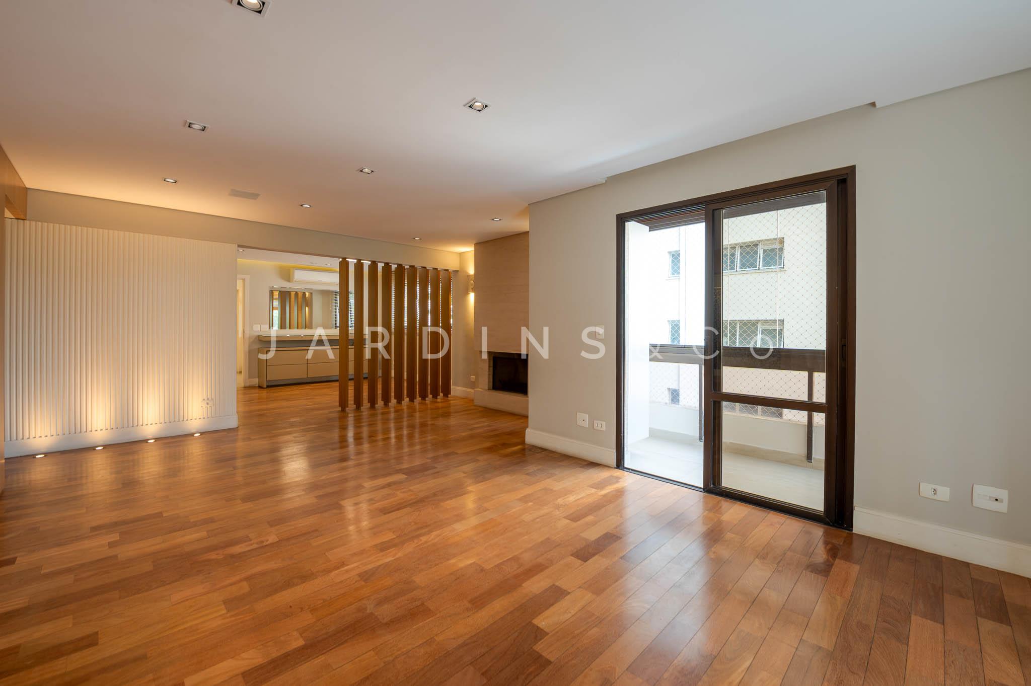 Apartamento no Indianópolis