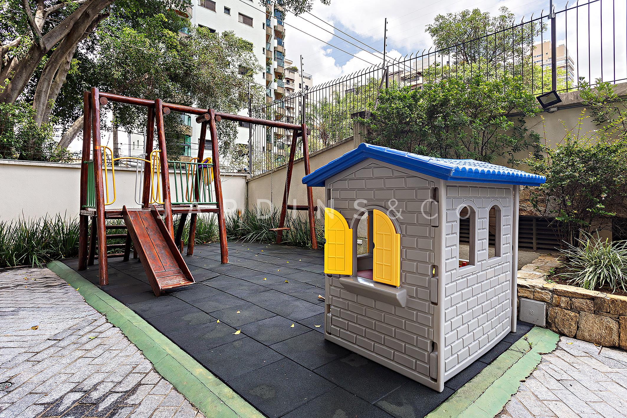 Apartamento no Indianópolis