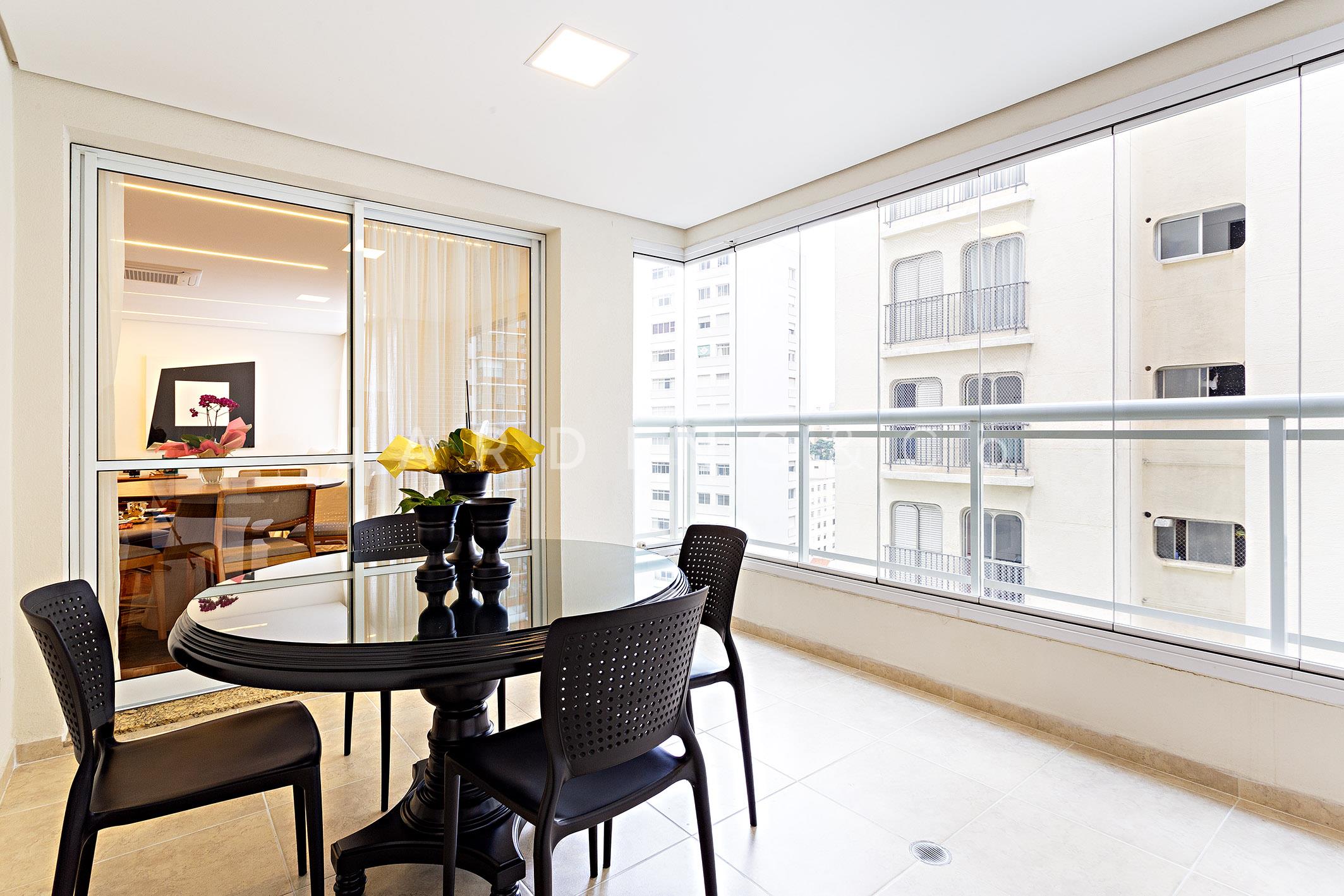 Apartamento no Paraíso
