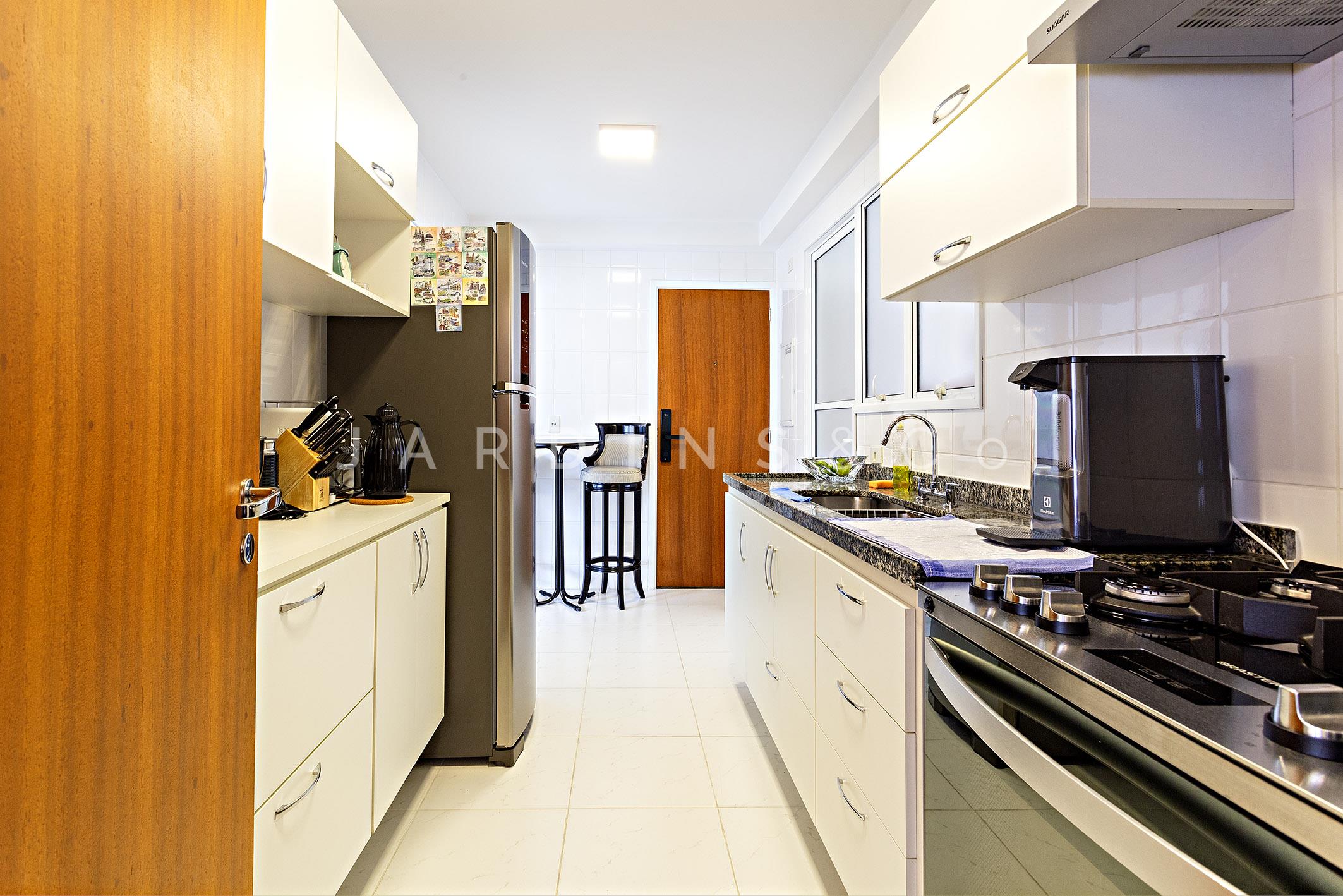 Apartamento no Paraíso