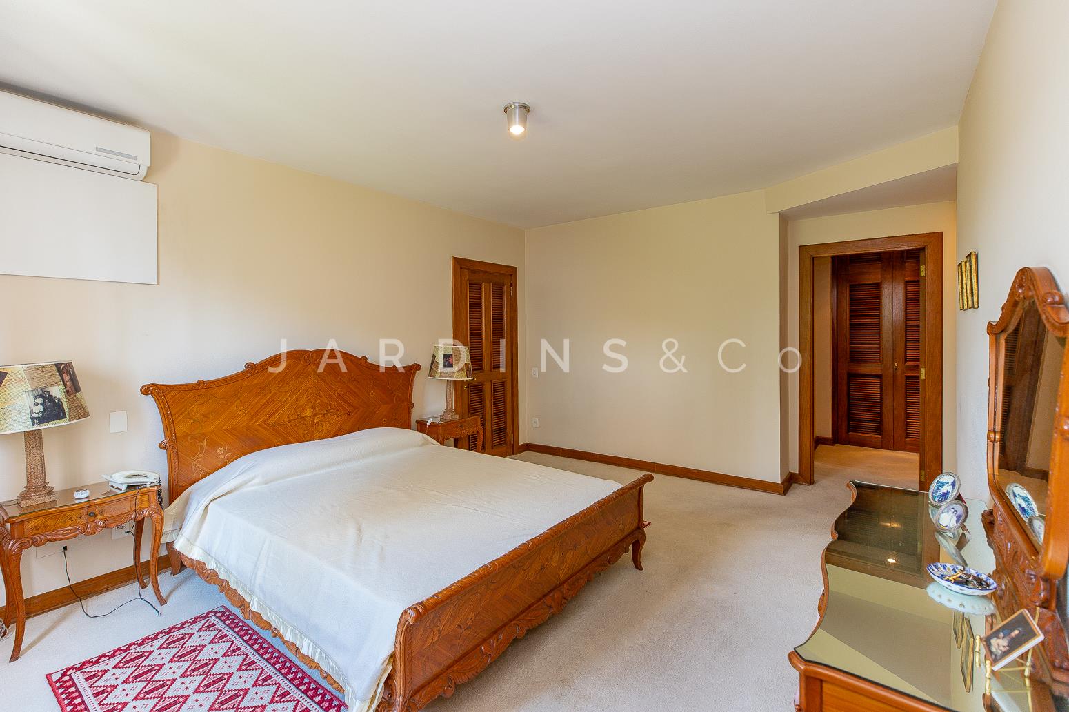 Apartamento no Moema Pássaros