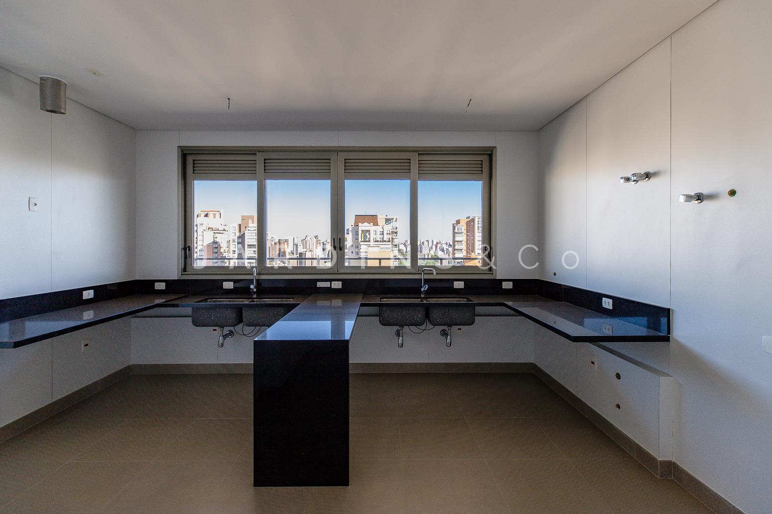 Apartamento no Paraíso