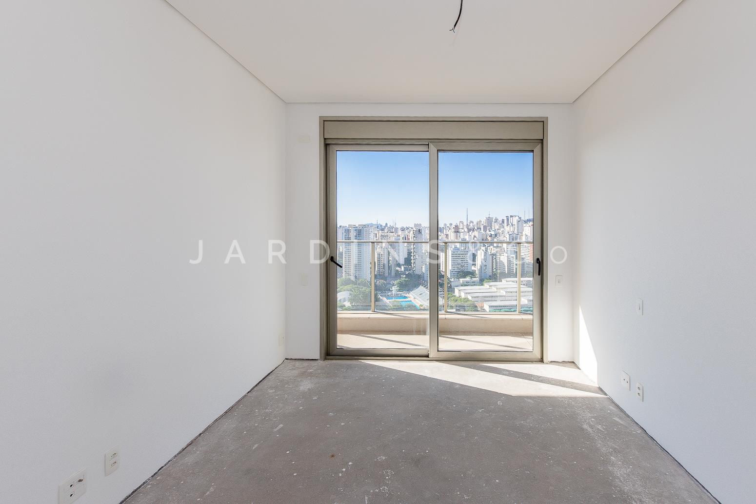 Apartamento no Paraíso