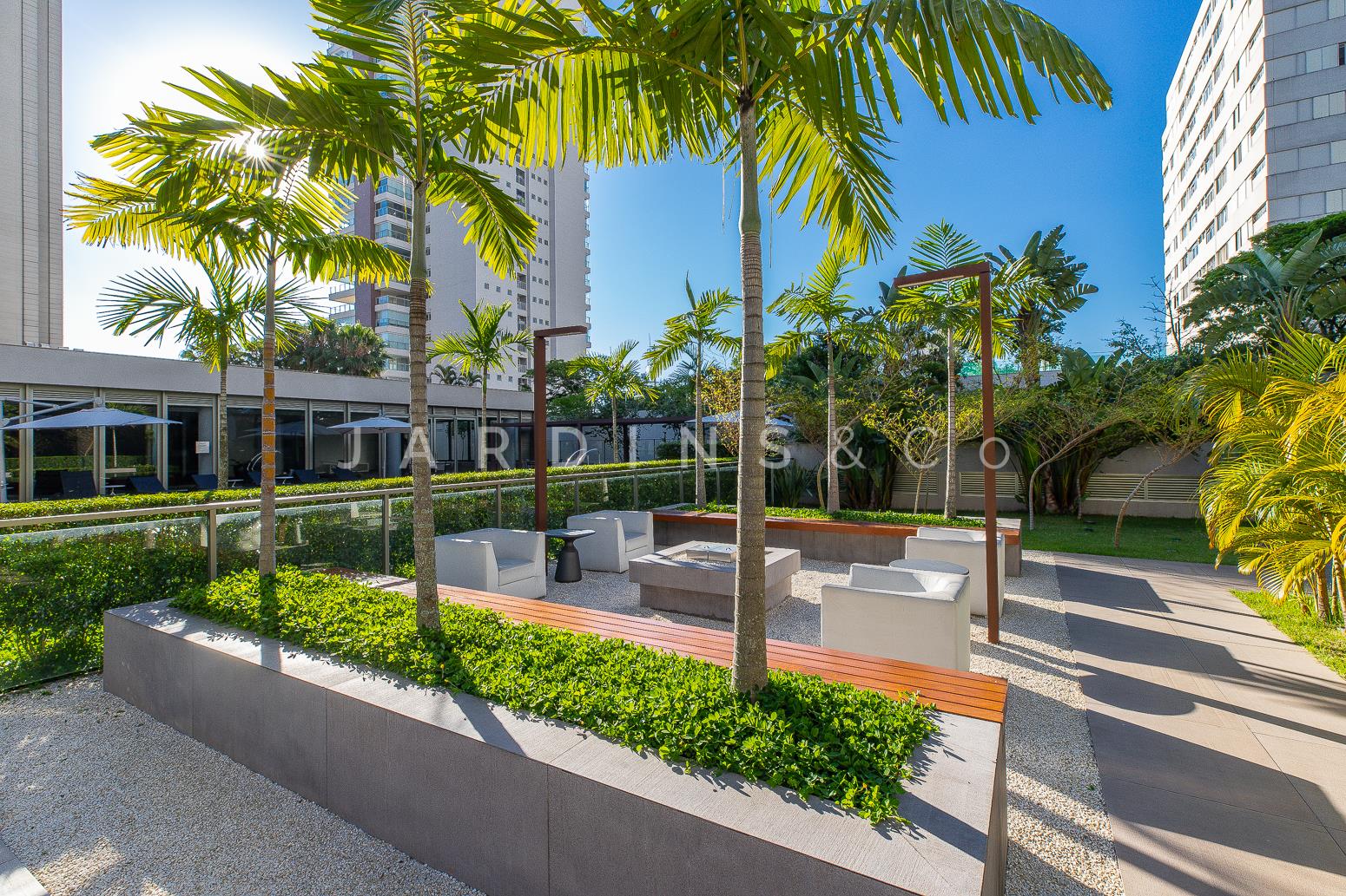 Apartamento no Paraíso