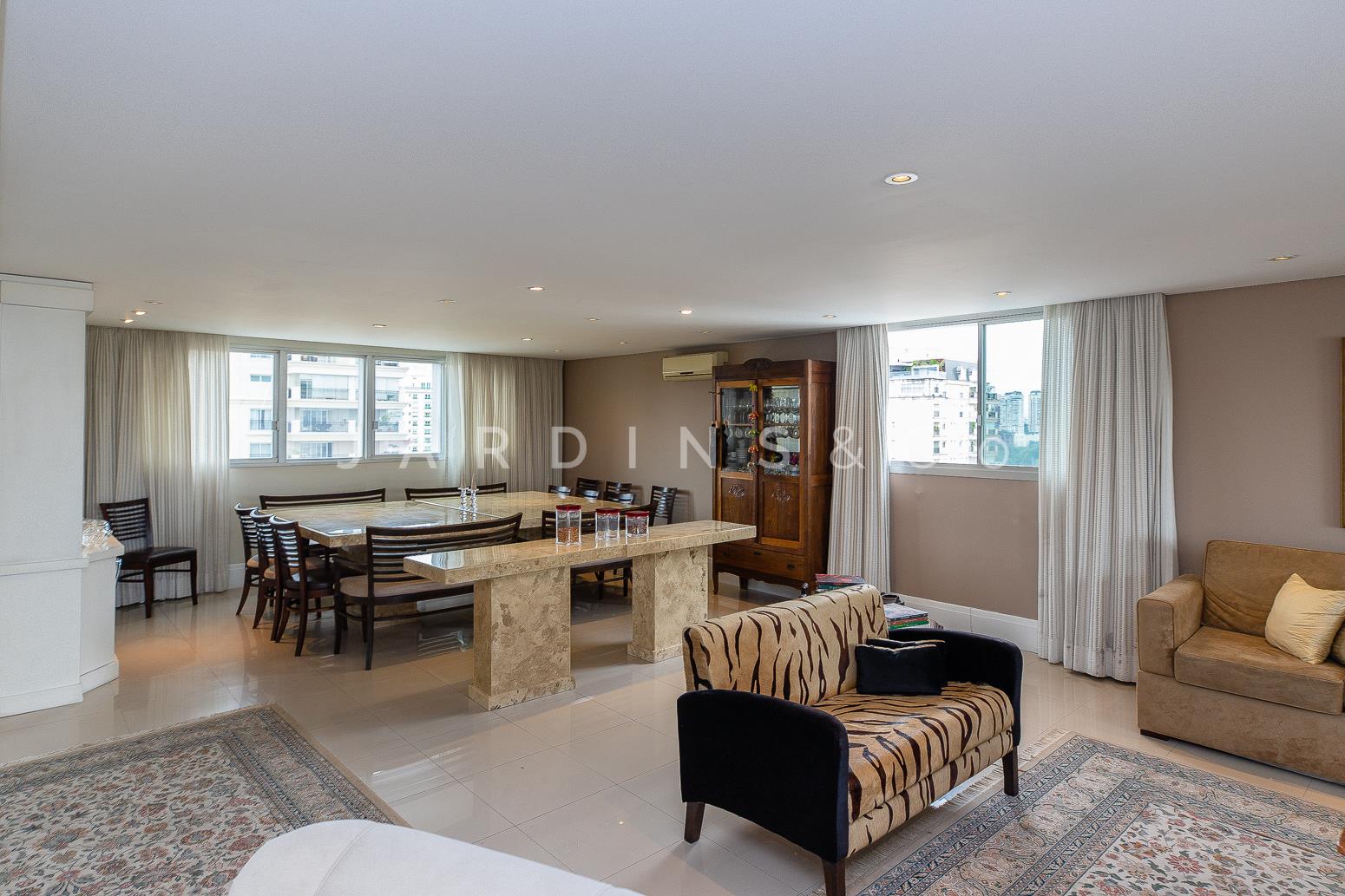 Apartamento no Itaim Bibi