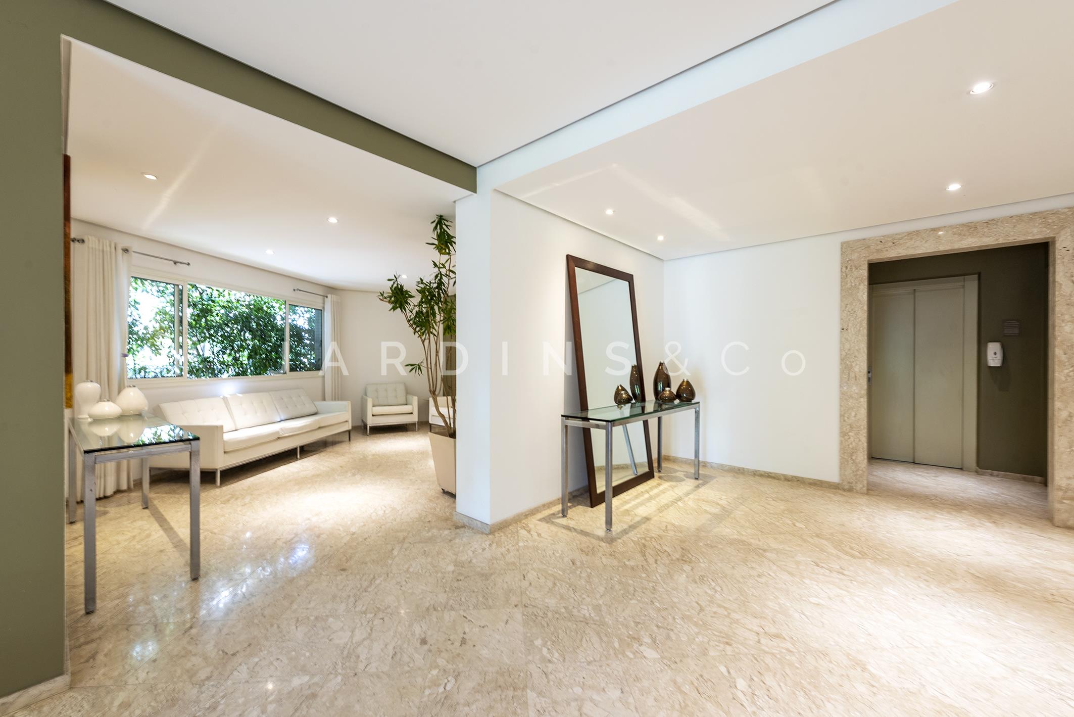 Apartamento no Paraíso