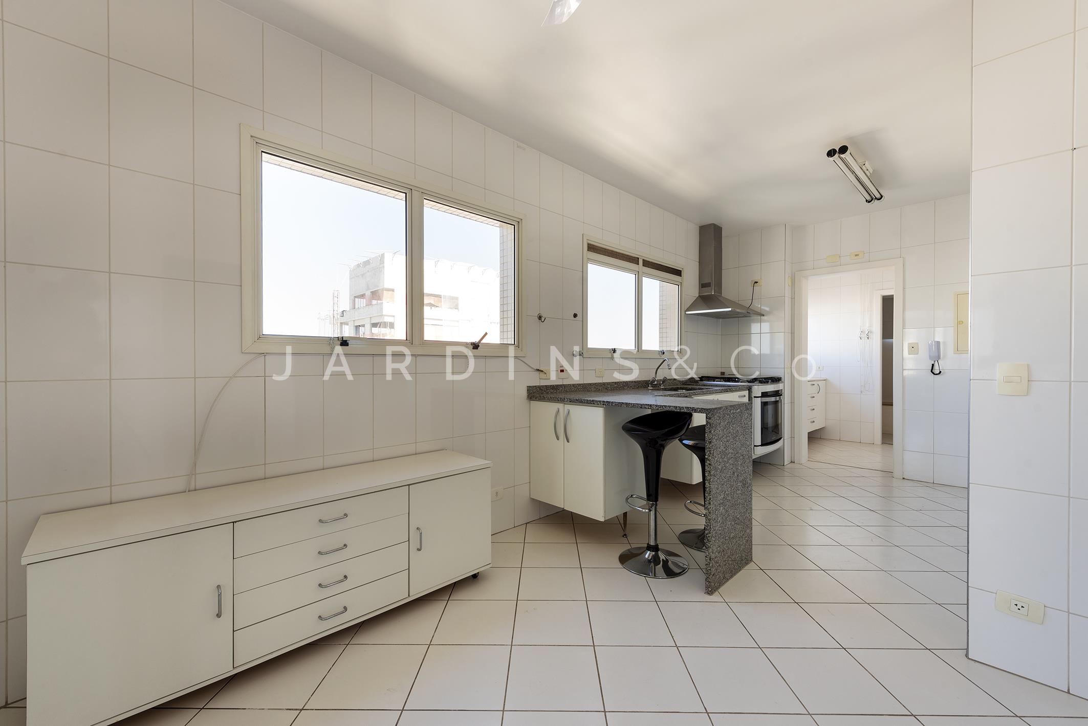 Apartamento no Paraíso