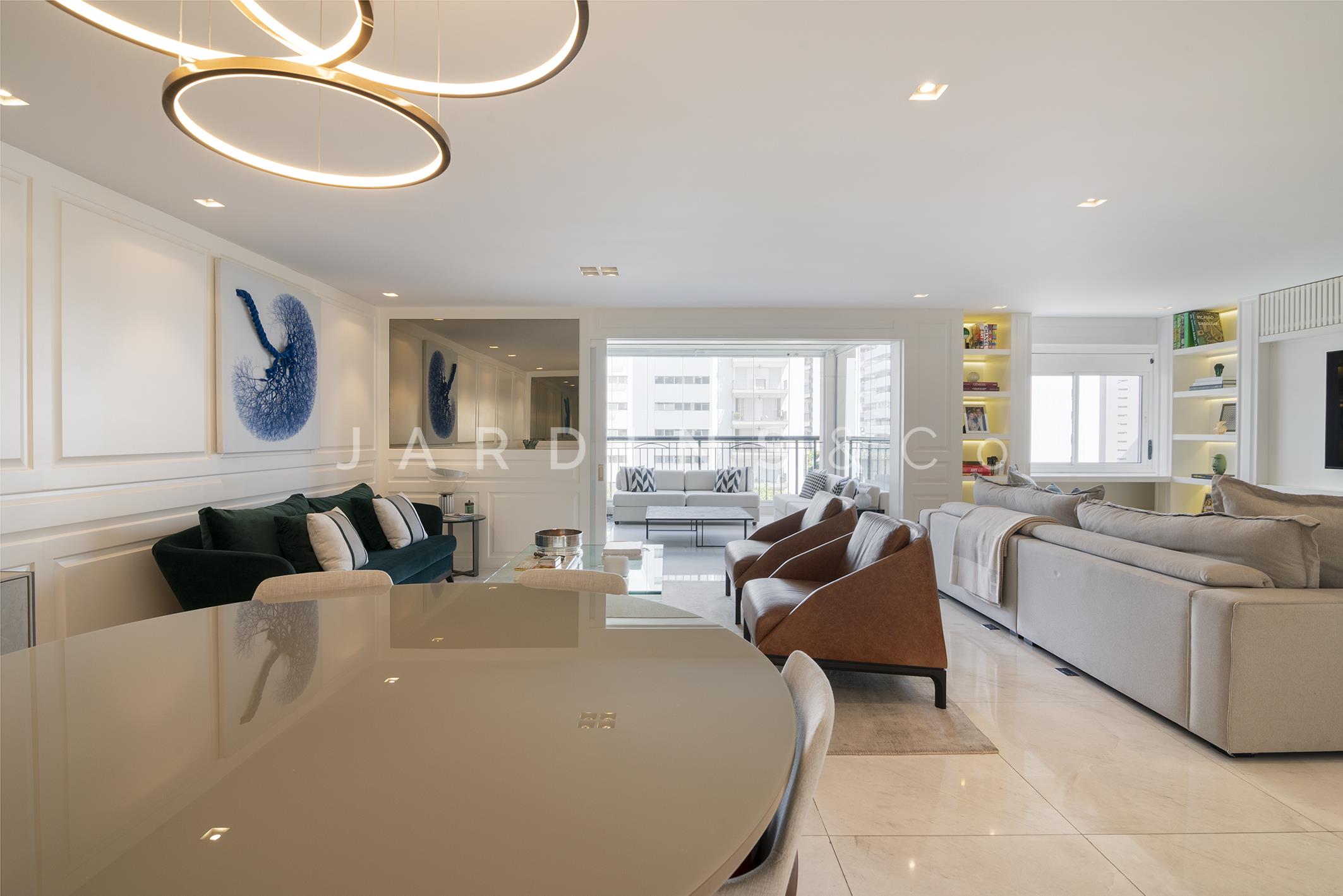 Apartamento no Indianópolis