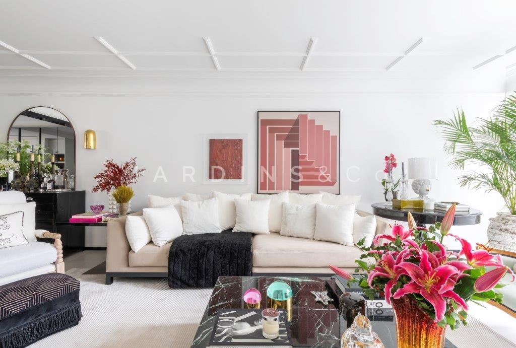 Apartamento no Paraíso