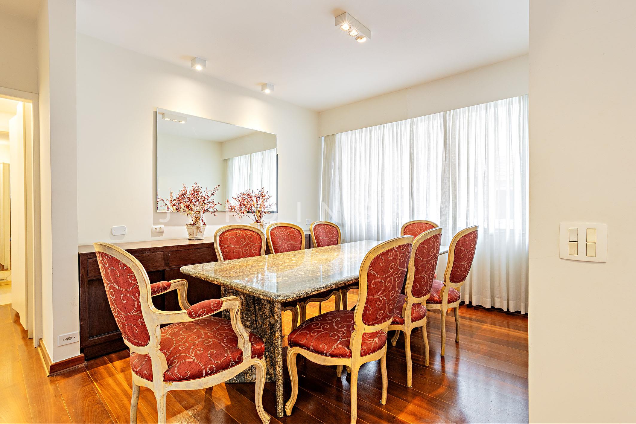 Apartamento no Cerqueira César