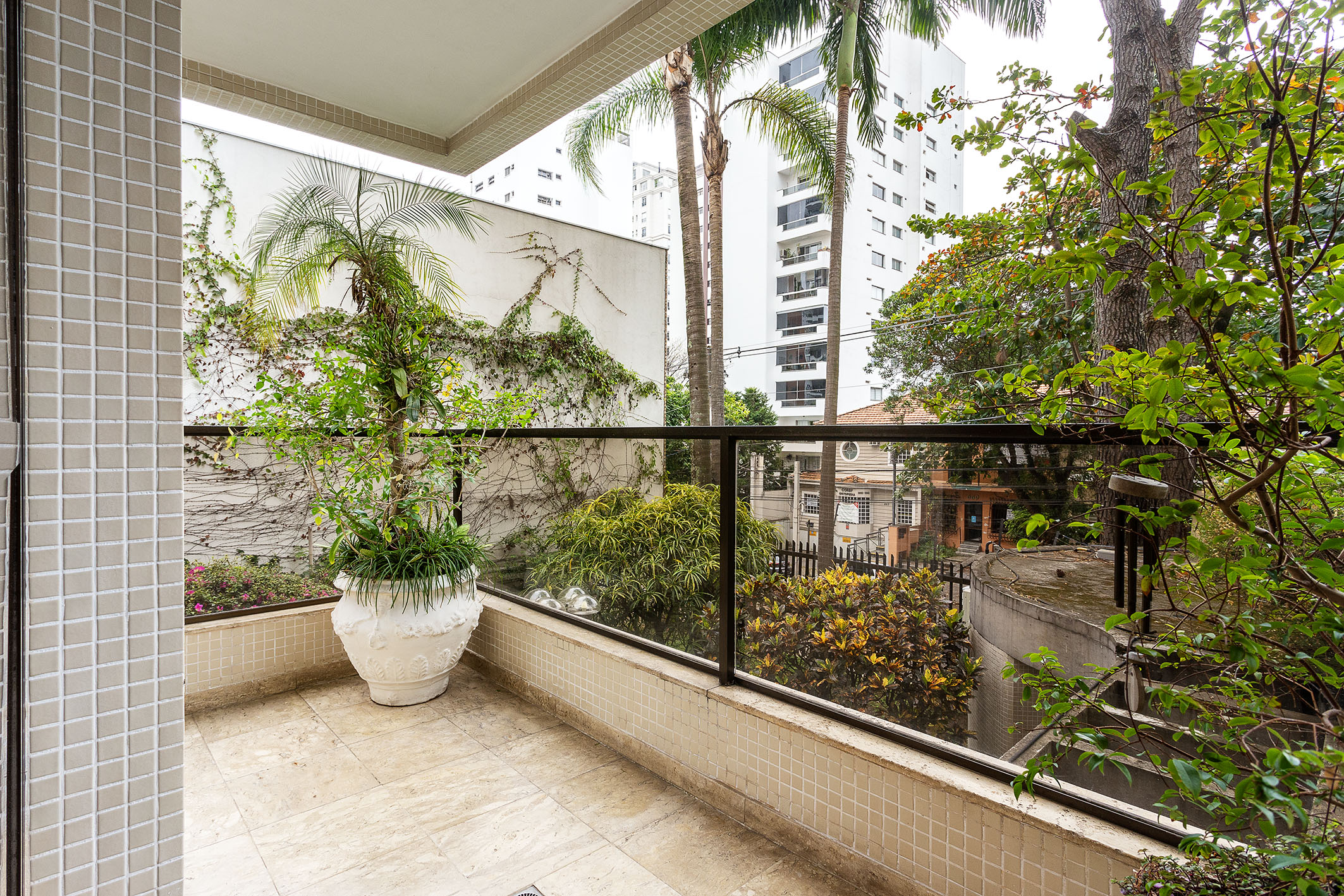 Apartamento no Indianópolis