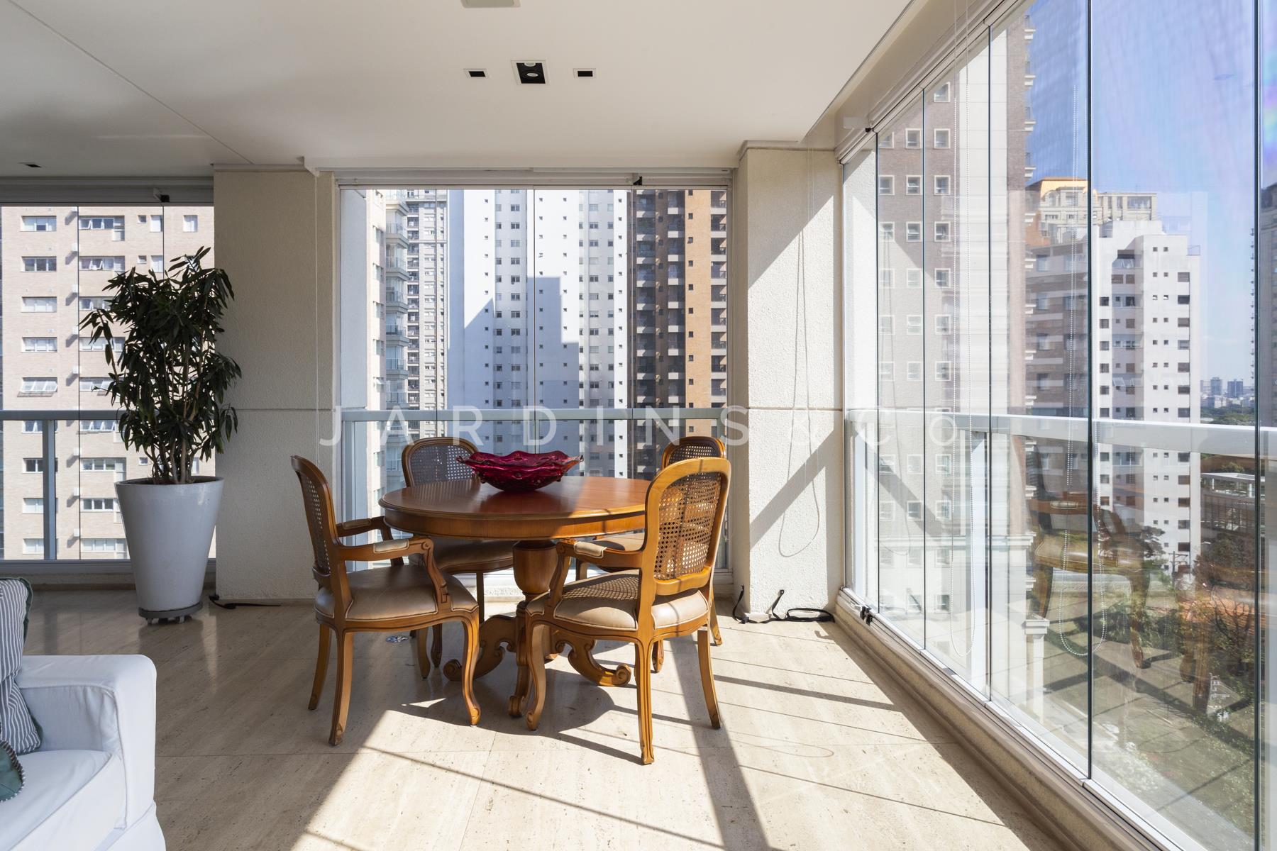 Apartamento no Ibirapuera