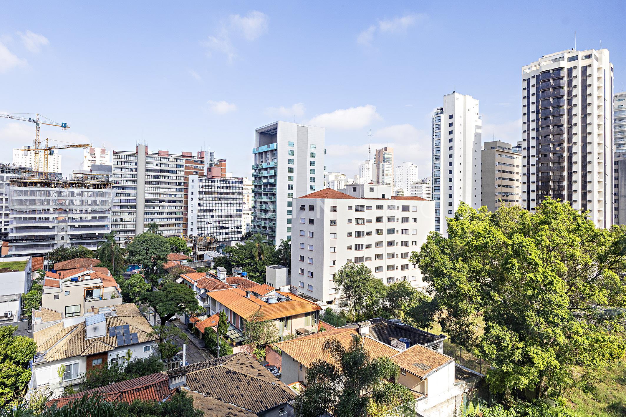 Apartamento no Paraíso