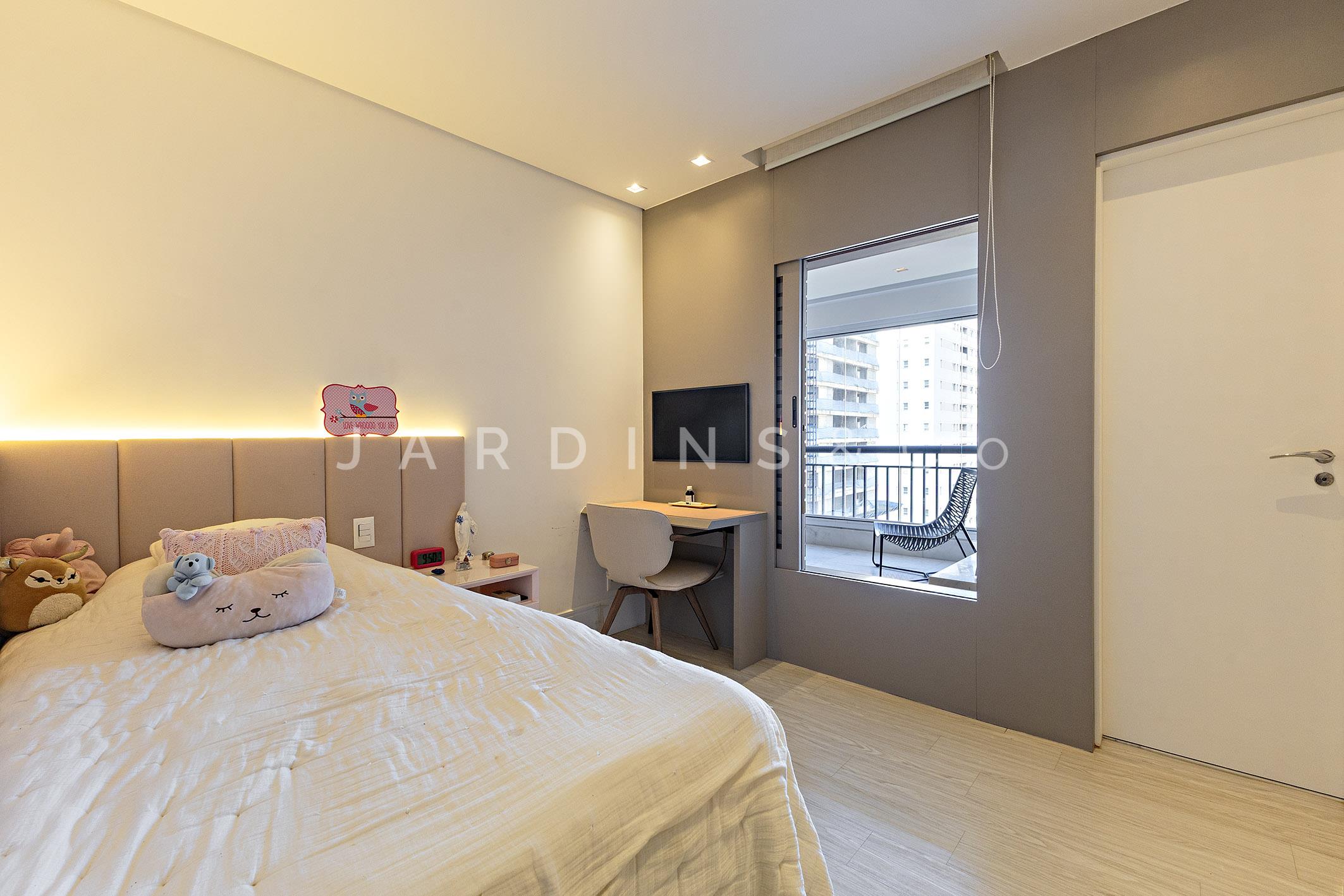 Apartamento no Paraíso