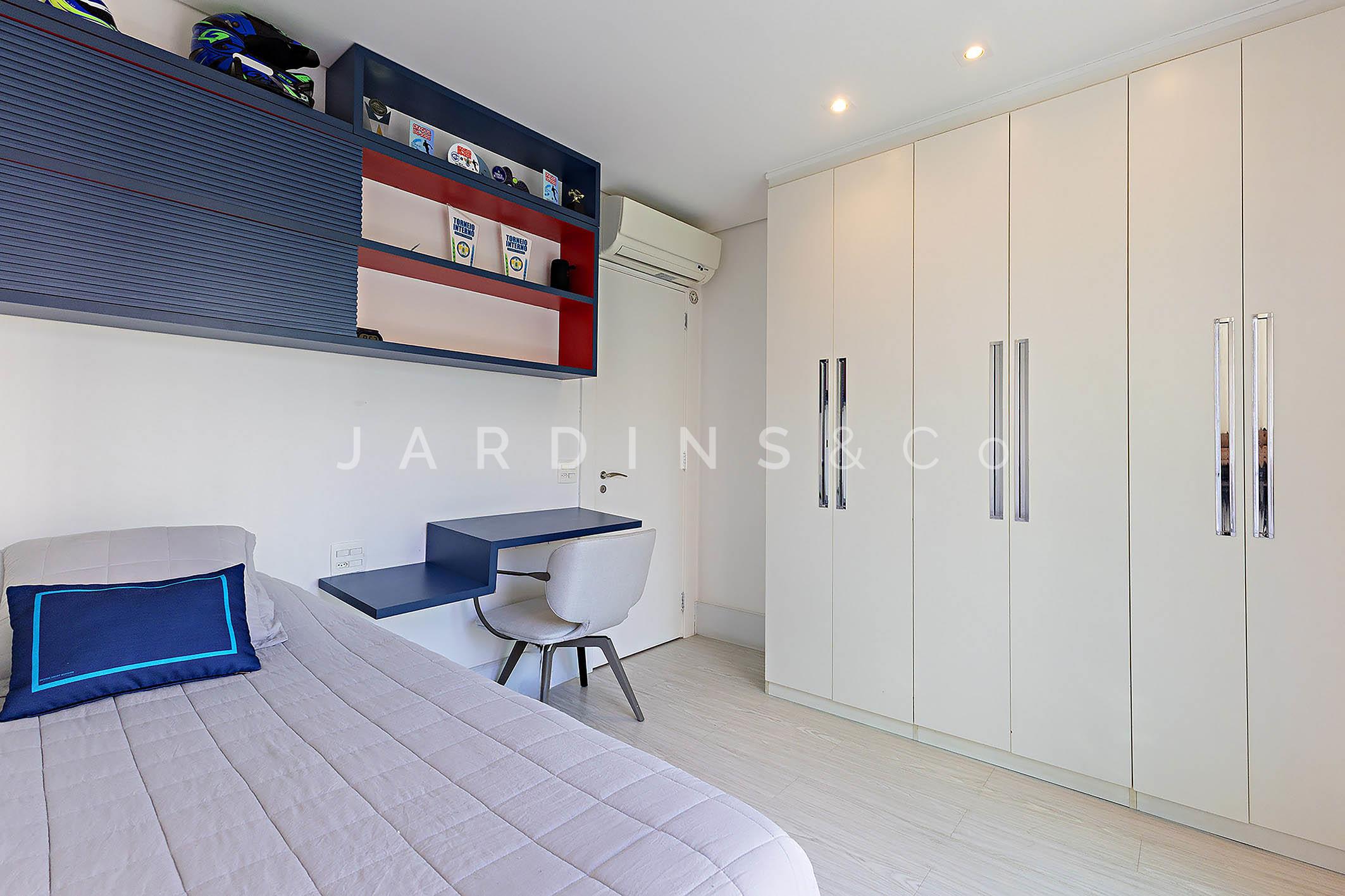 Apartamento no Paraíso