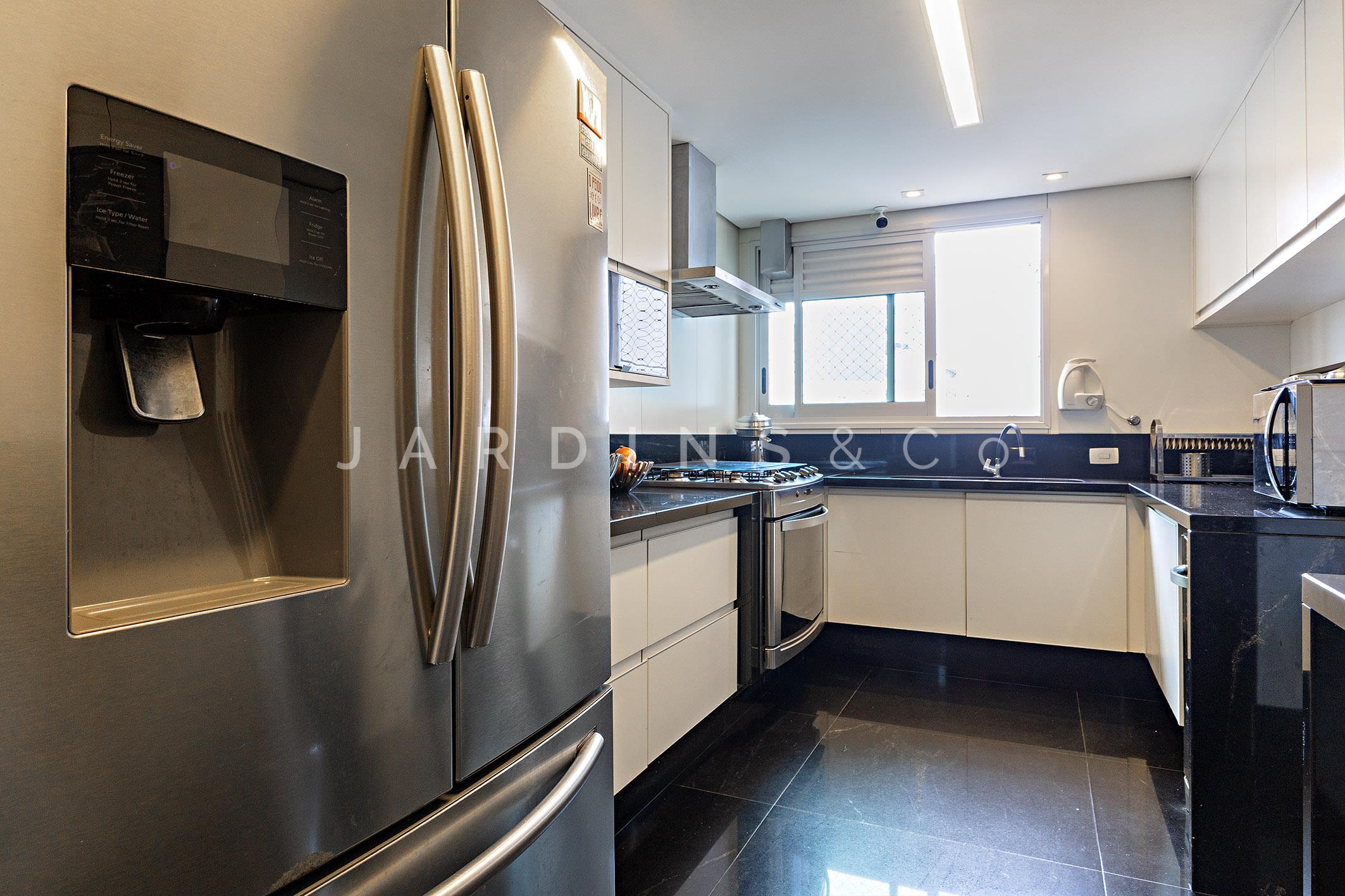 Apartamento no Paraíso